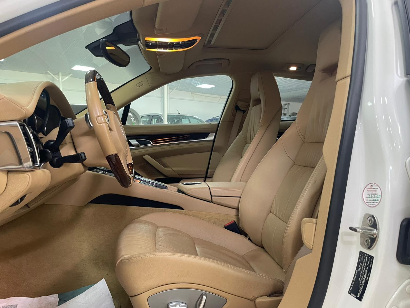 Porsche Panamera 4   2011 - Image 3