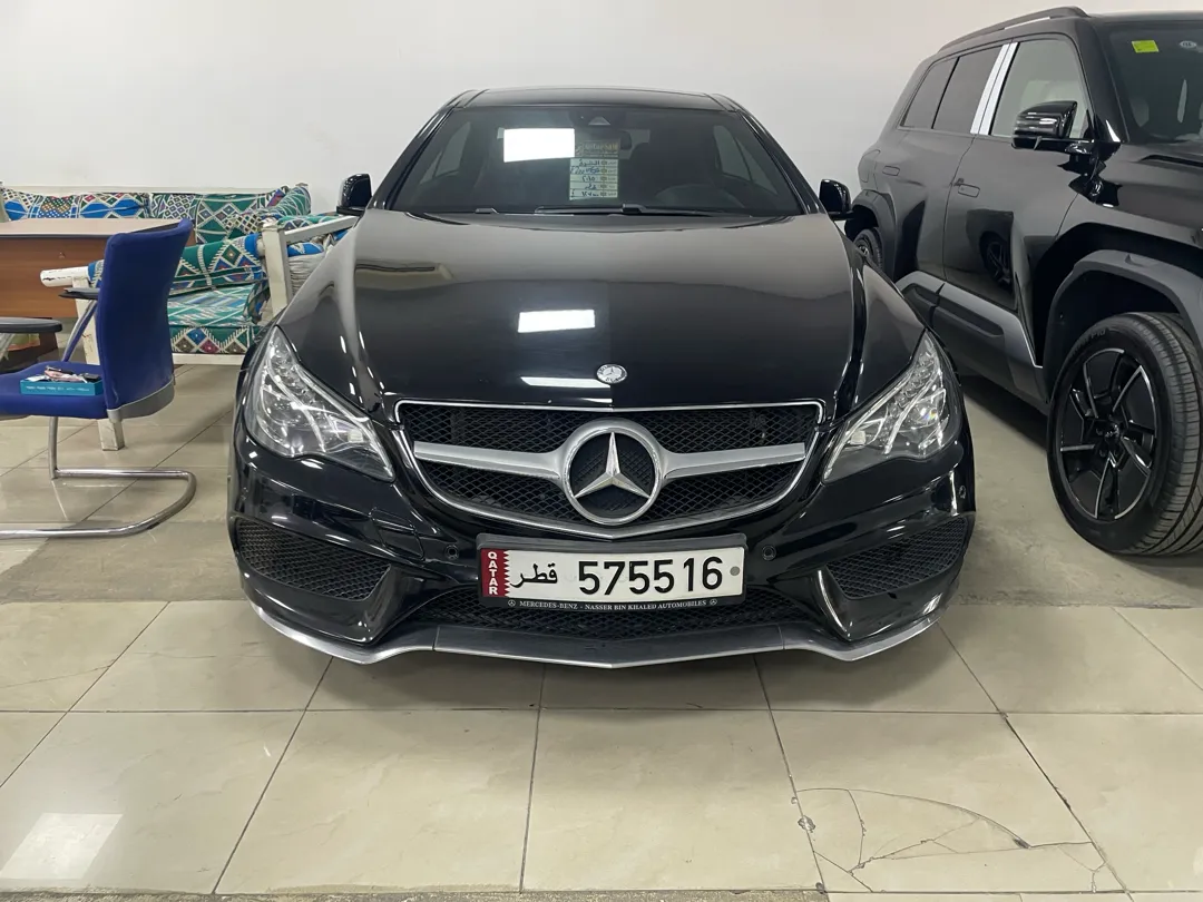 Mercedes-Benz E-Class Sedan 200 2010