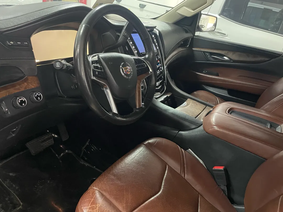 Cadillac Escalade 2014 - Image 4