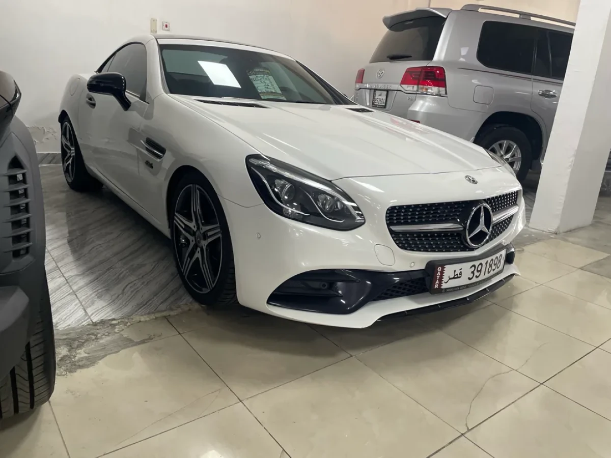 Mercedes-Benz SLC  200 2020