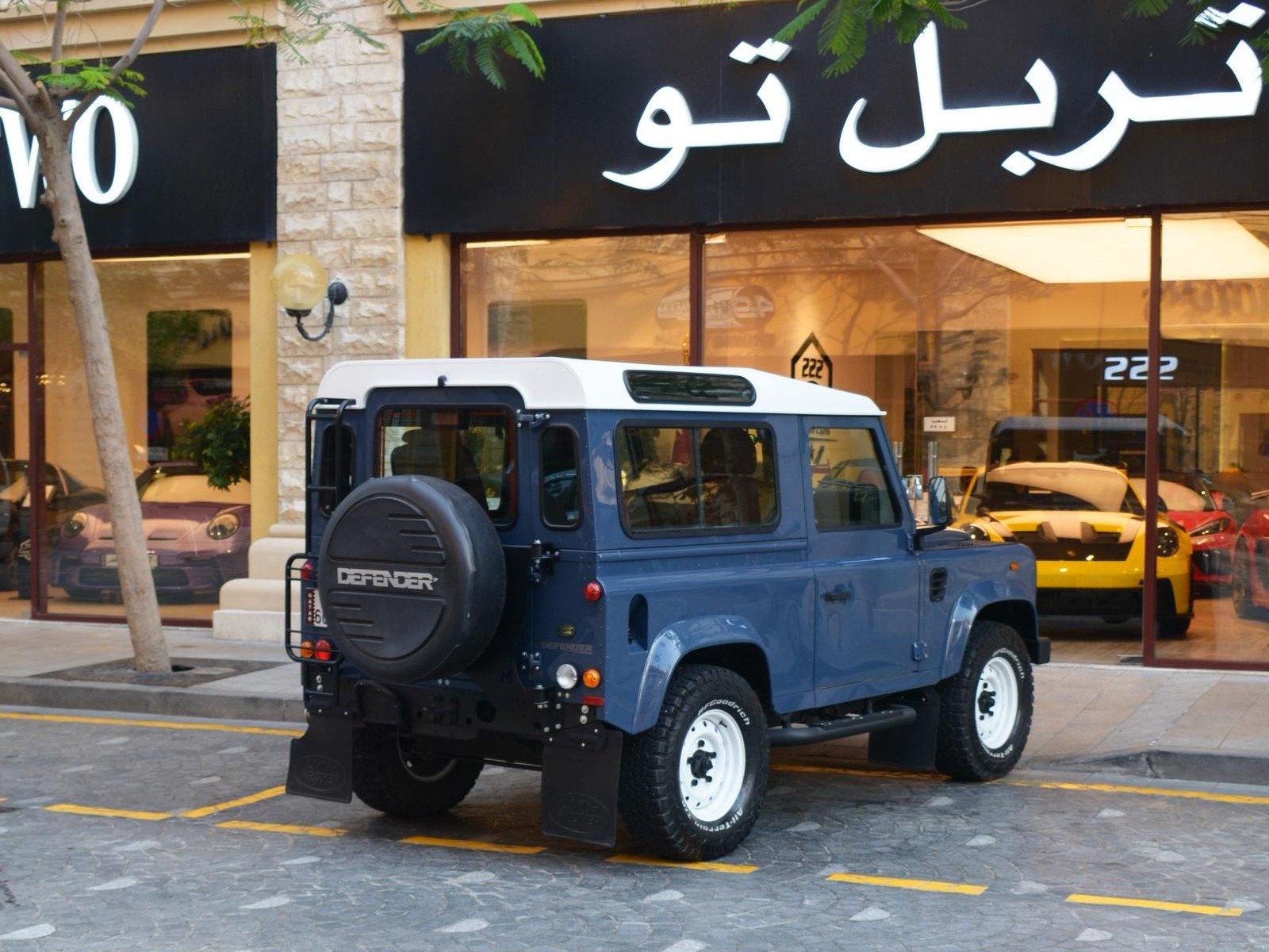 لاند روفر Defender 90 2013 - Image 4