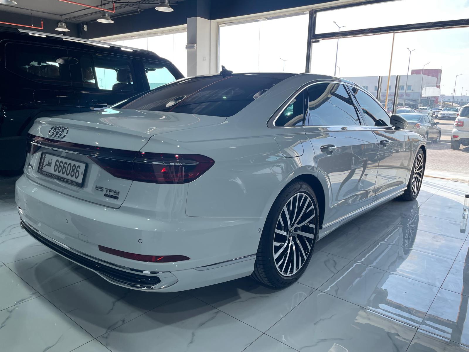 Audi A8 L  2024 - Image 2