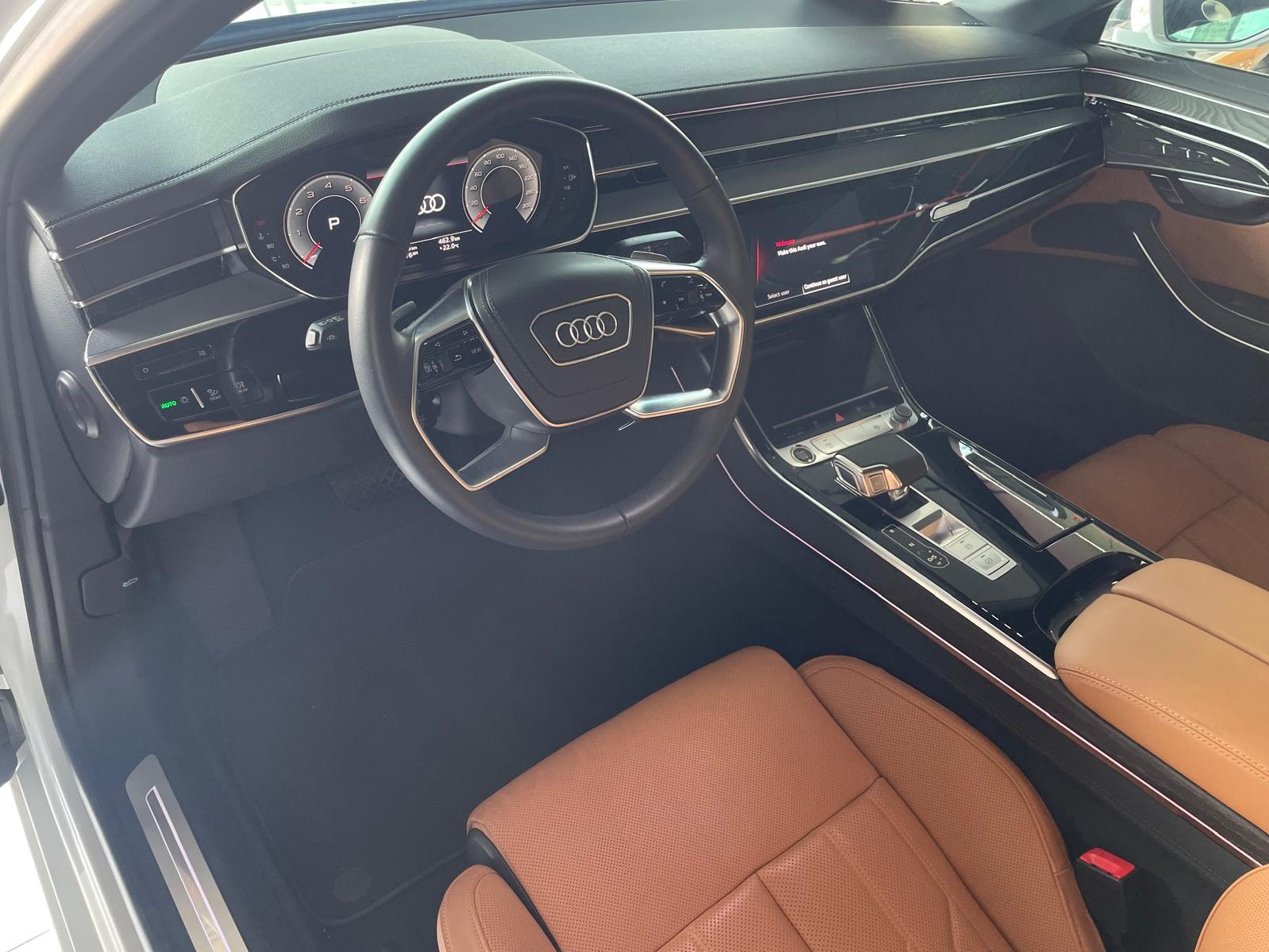 Audi A8 L  2024 - Image 4