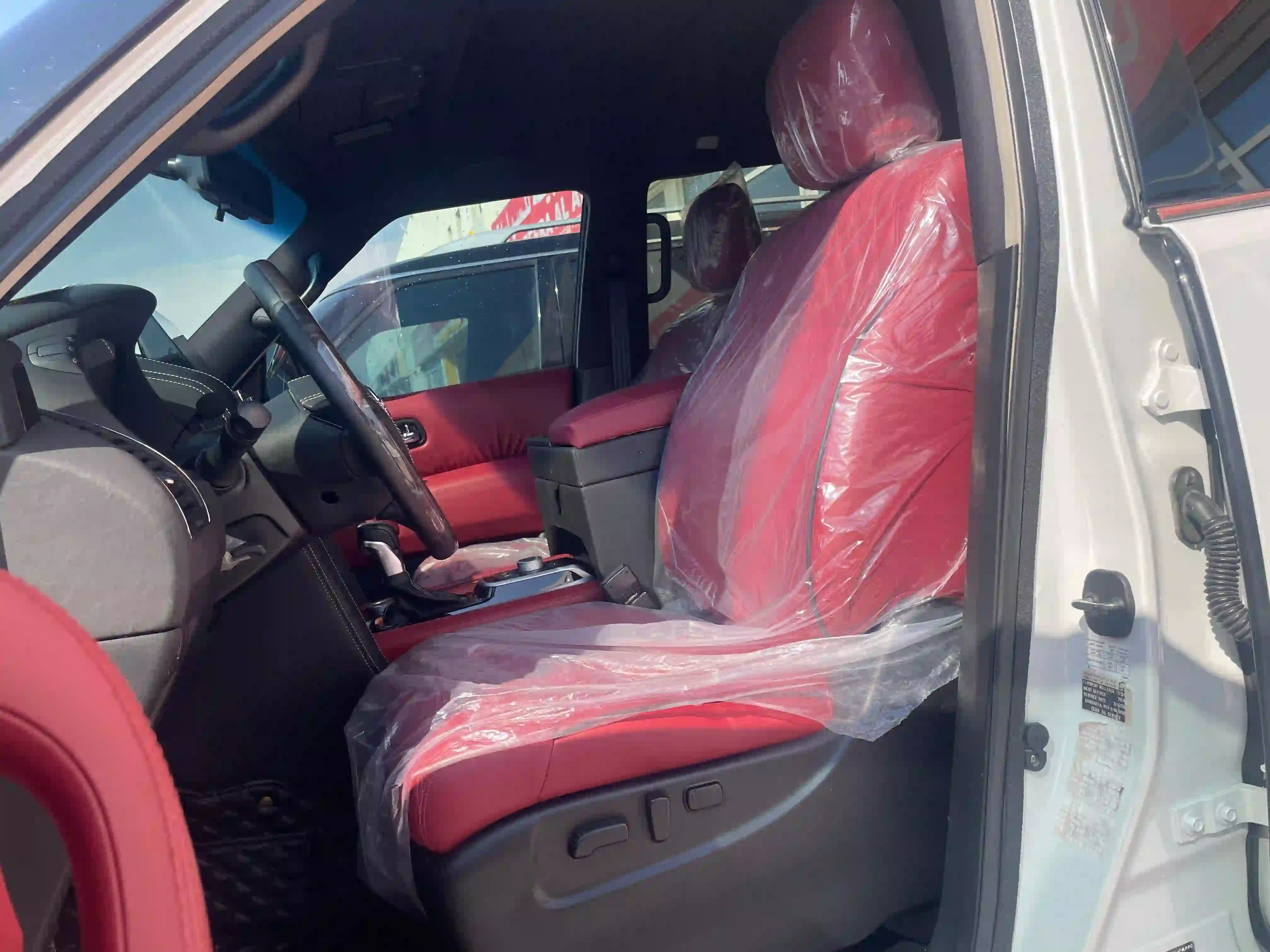 Nissan Patrol  Platinum 2014 - Image 4