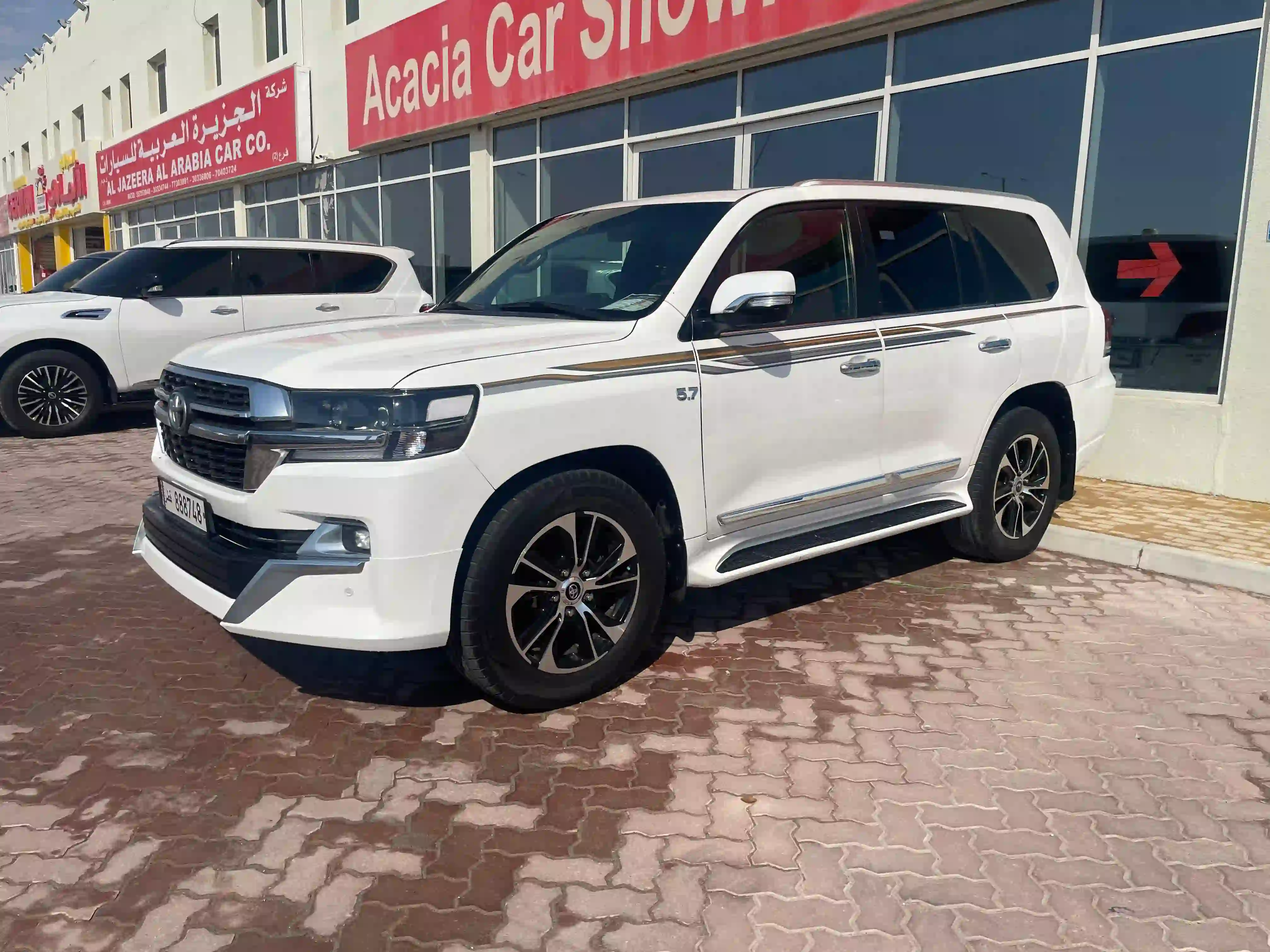 Toyota Land Cruiser VX.R 2016 - Image 2