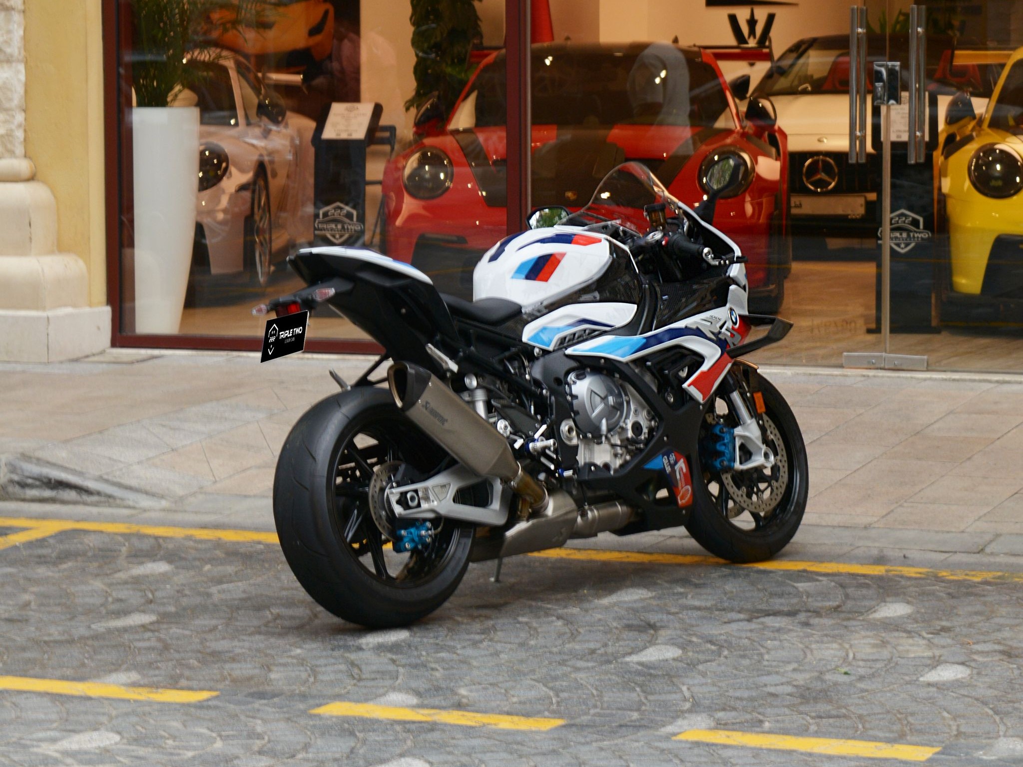 بي ام دبليو  ار ار  2022 - Image 3