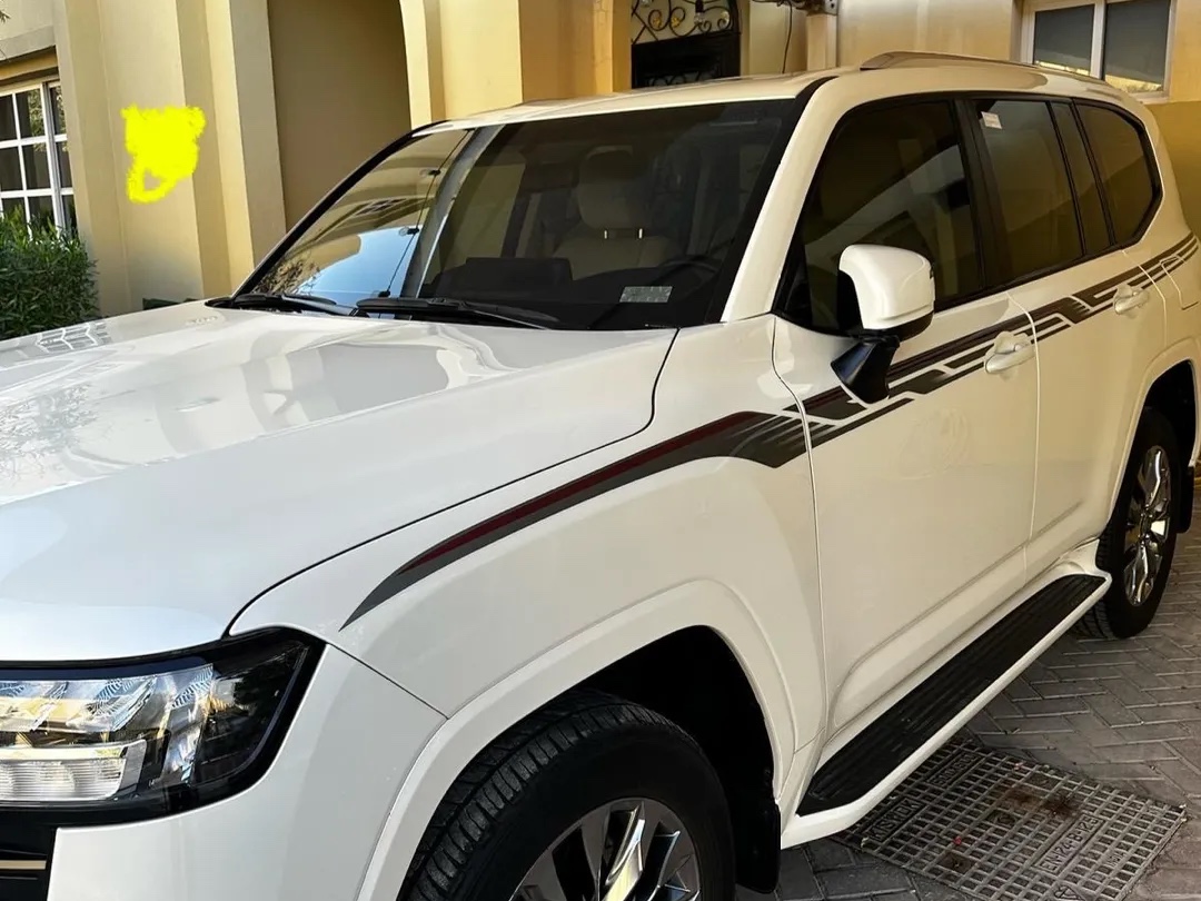 Toyota Land Cruiser GXR Twin Turbo 2023 - Image 3