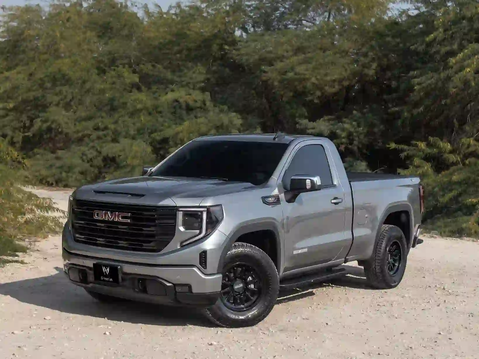 GMC Sierra Elevation  2025 - Image 1