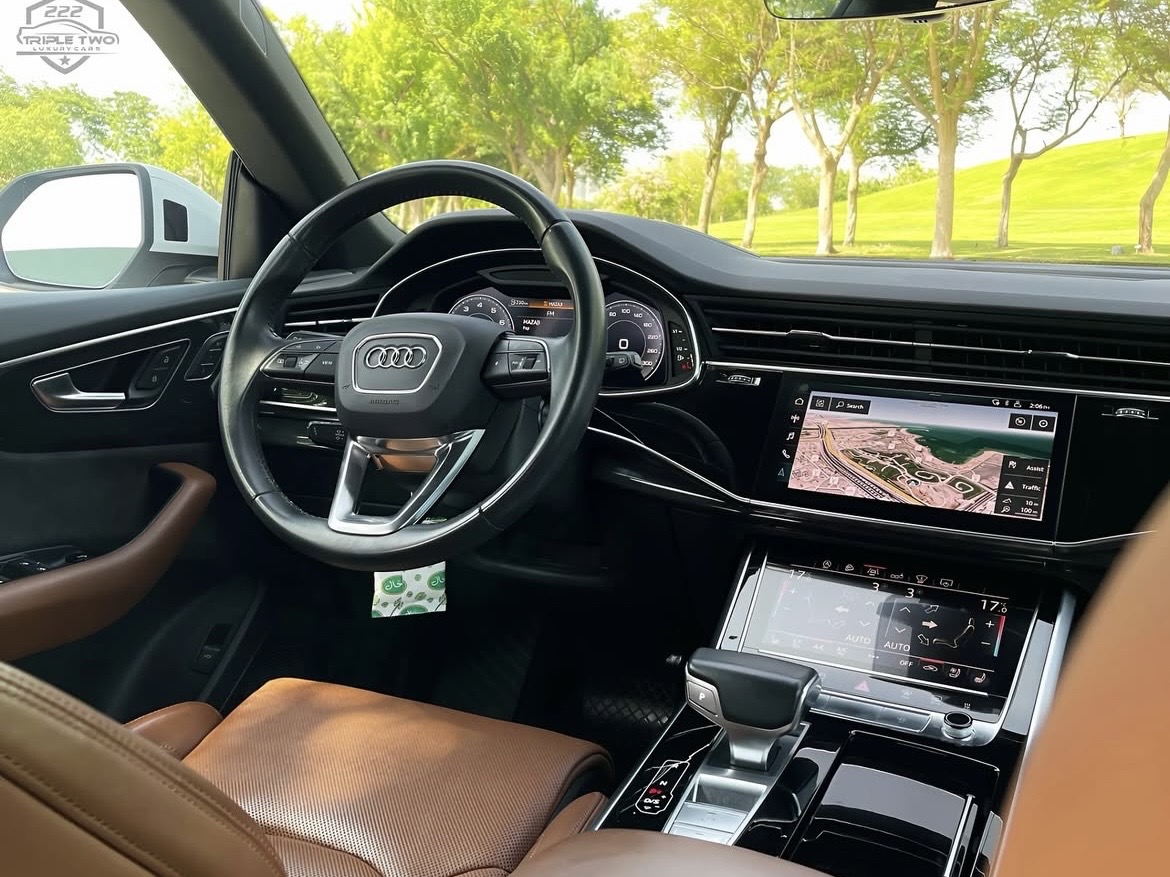 Audi Q8 - Image 3