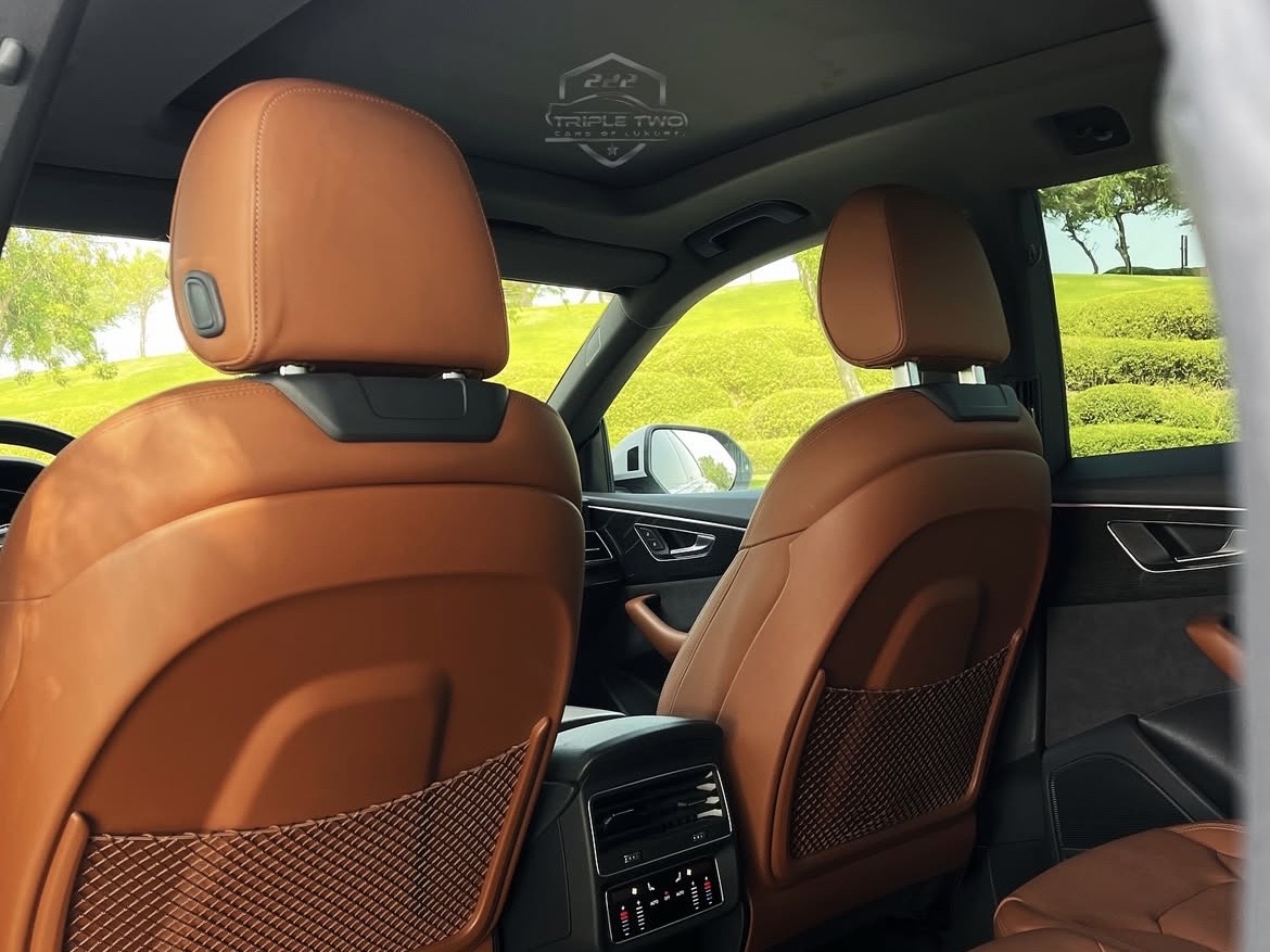 Audi Q8 - Image 4