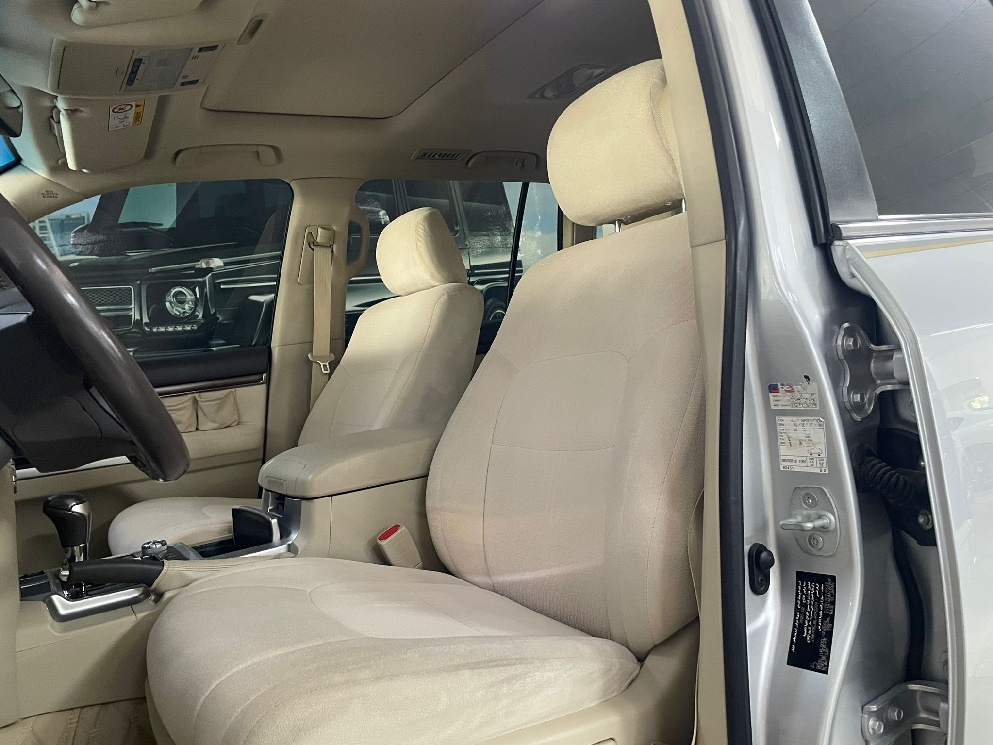Toyota Land Cruiser VX.R 2020 - Image 4