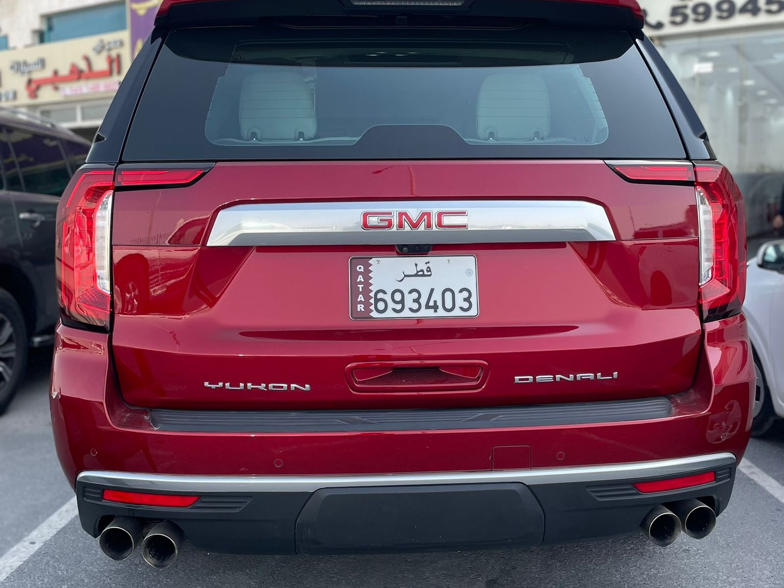 GMC Yukon Denali 2024 - Image 4