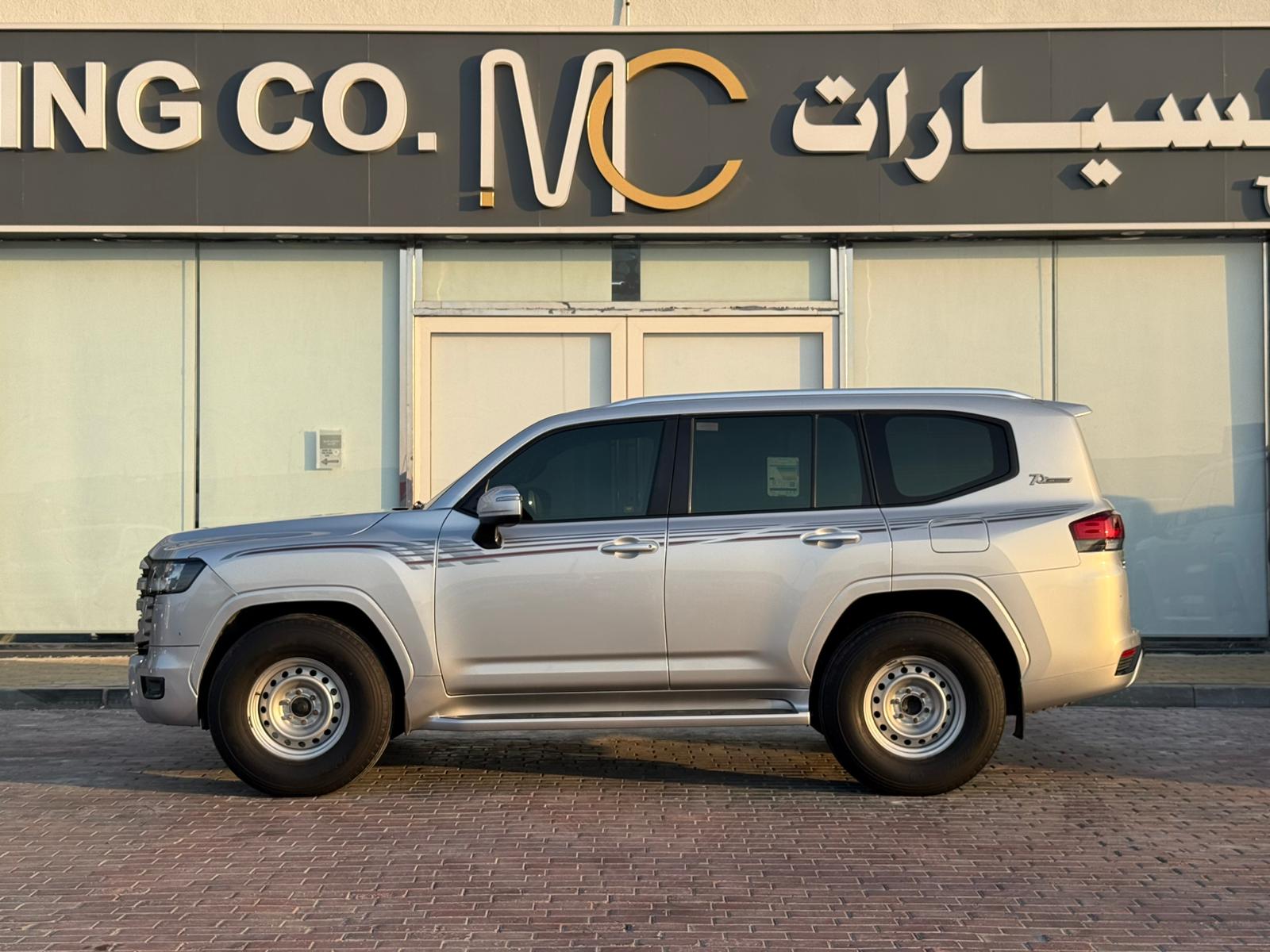 Toyota Land Cruiser GX.R 2022 - Image 4