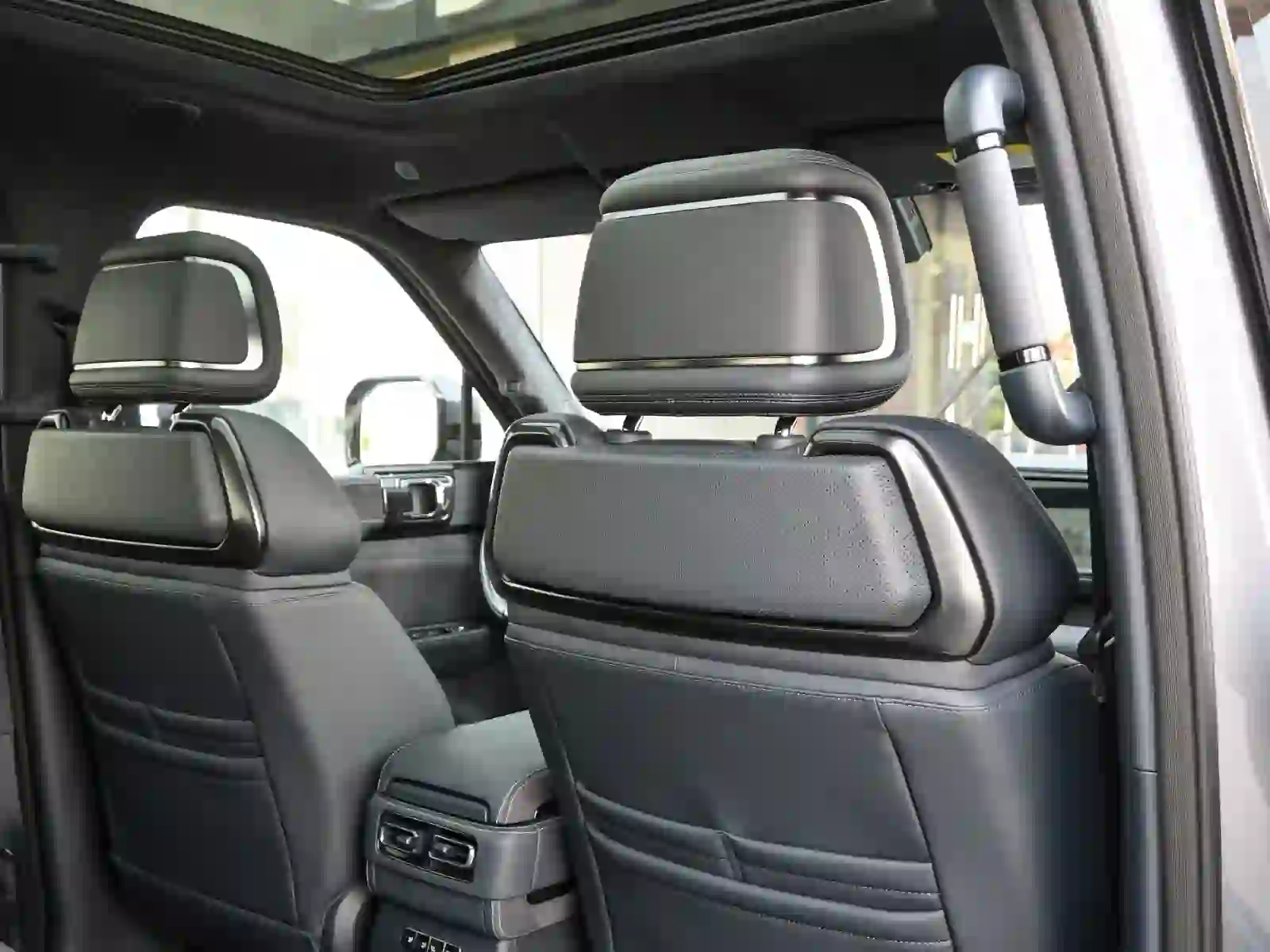 BYD LEOPARD 5 Altra 2024 - Image 4