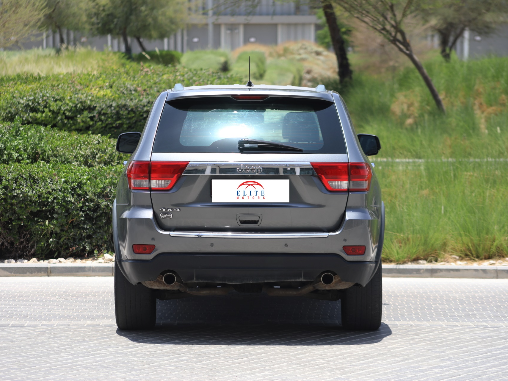 Jeep Grand Cherokee over land — photo 12 for sale in Qatar