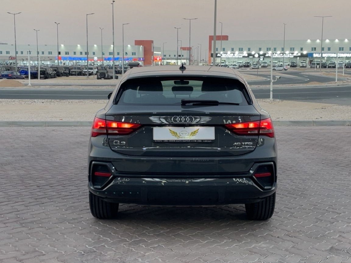 Audi Q3 2021 - Image 3