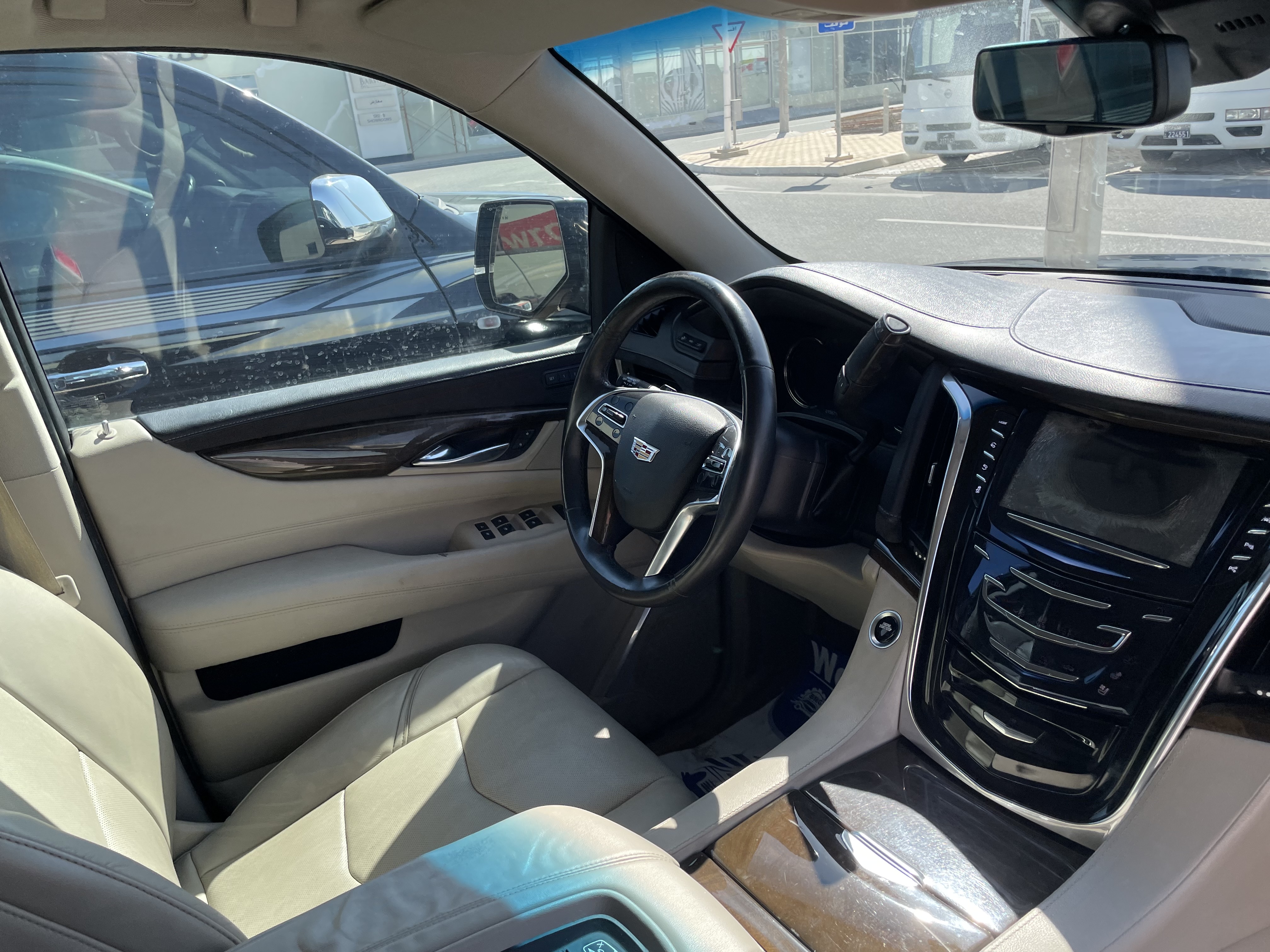 Cadillac Escalade 2018 - Image 4