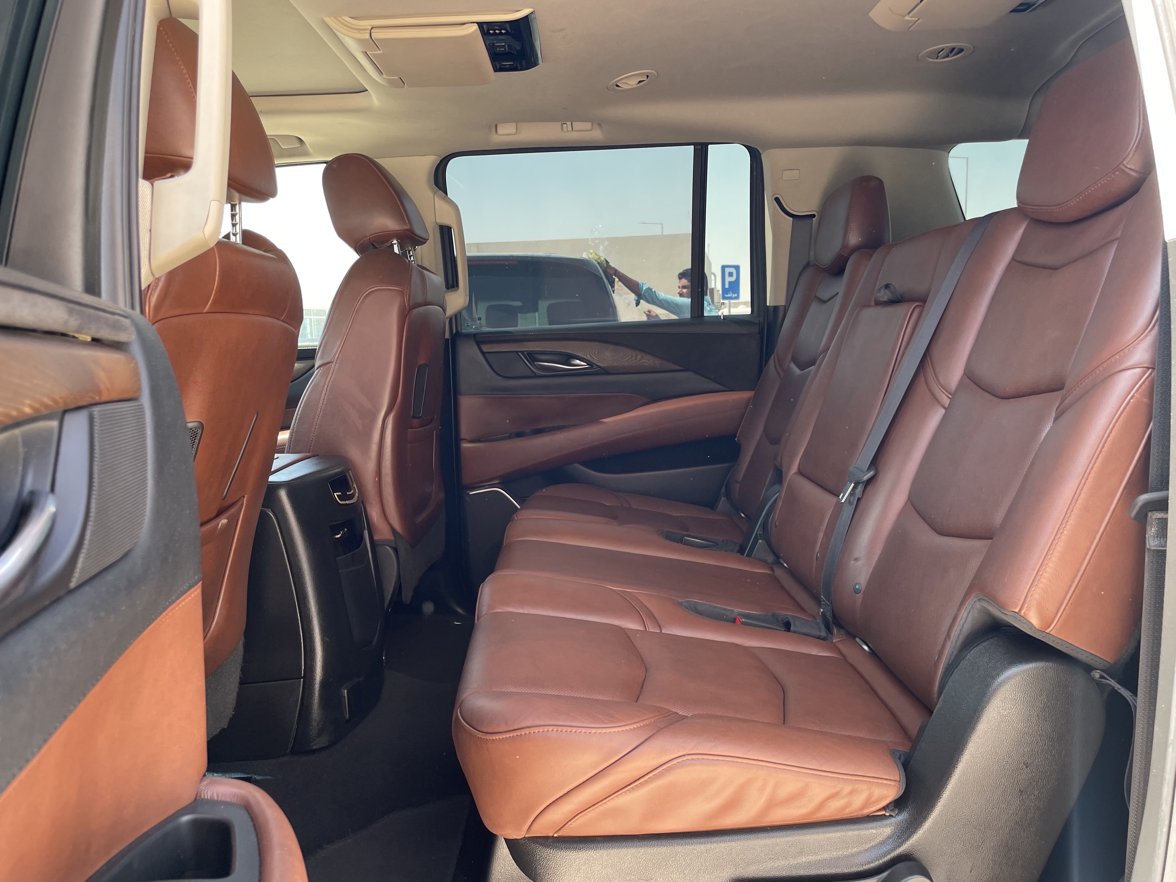 Cadillac Escalade 2018 — photo 11 for sale in Qatar