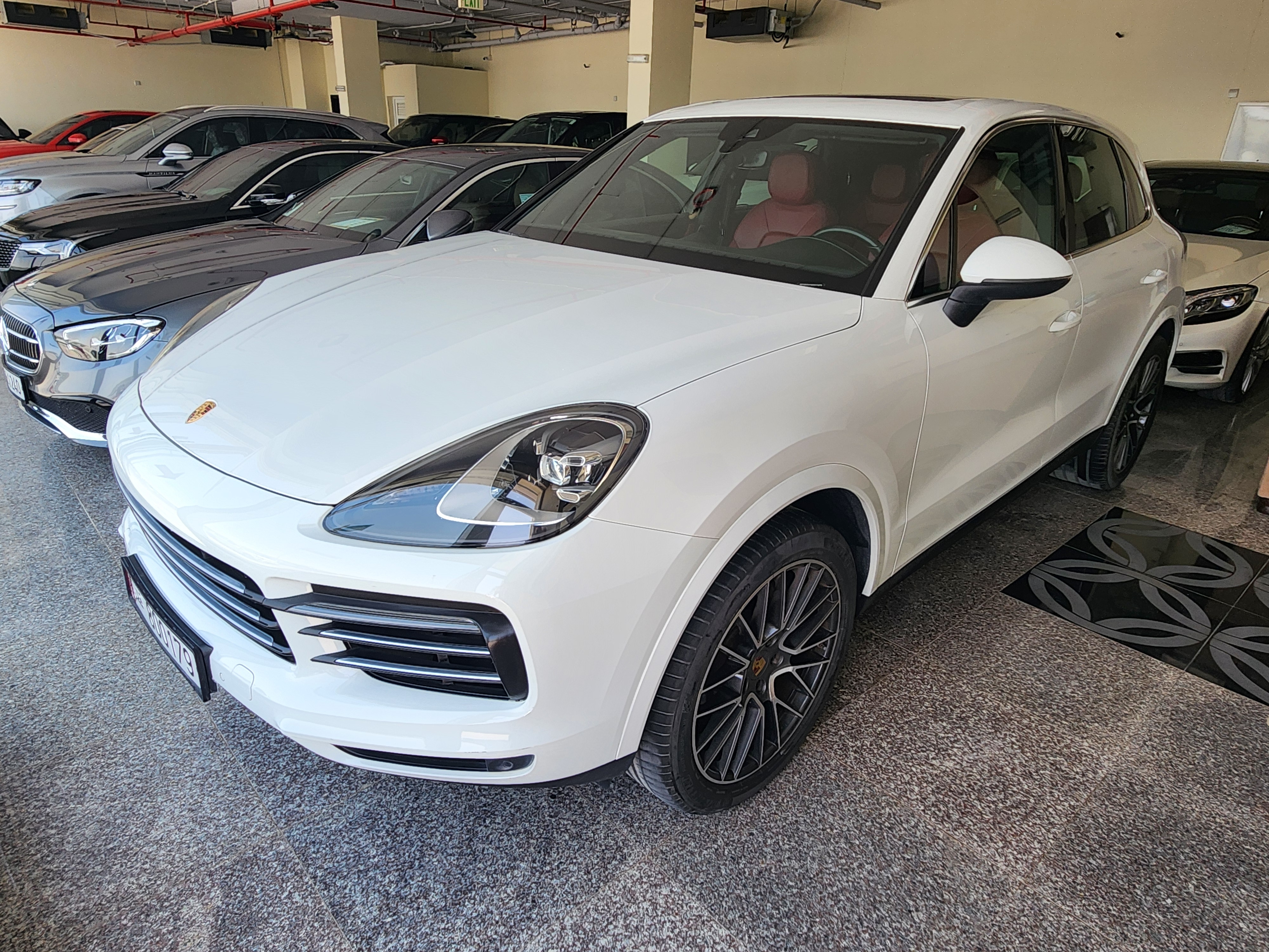 Porsche Cayenne 2019 - Image 2