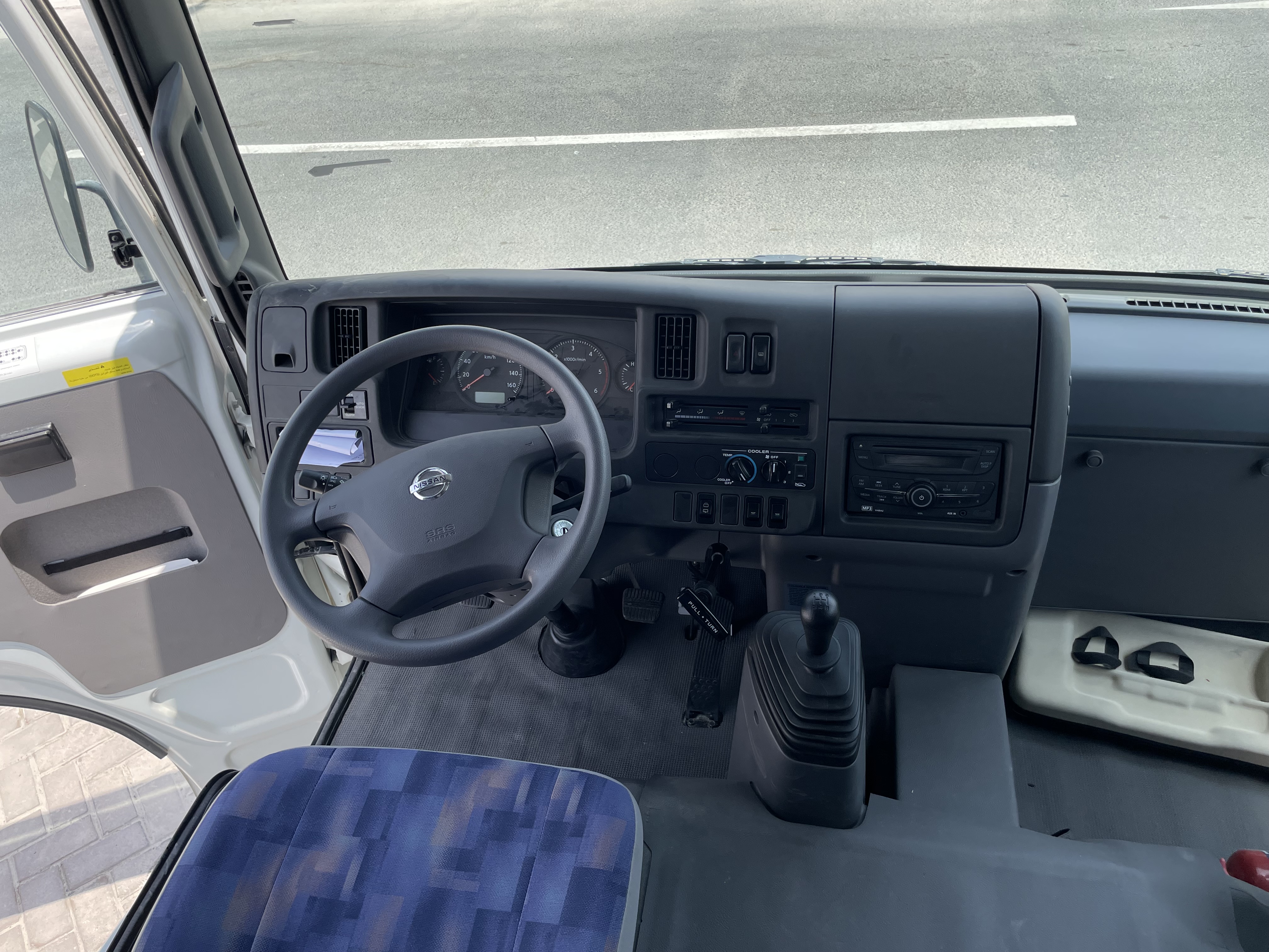 Nissan Civilian 2021 - Image 4