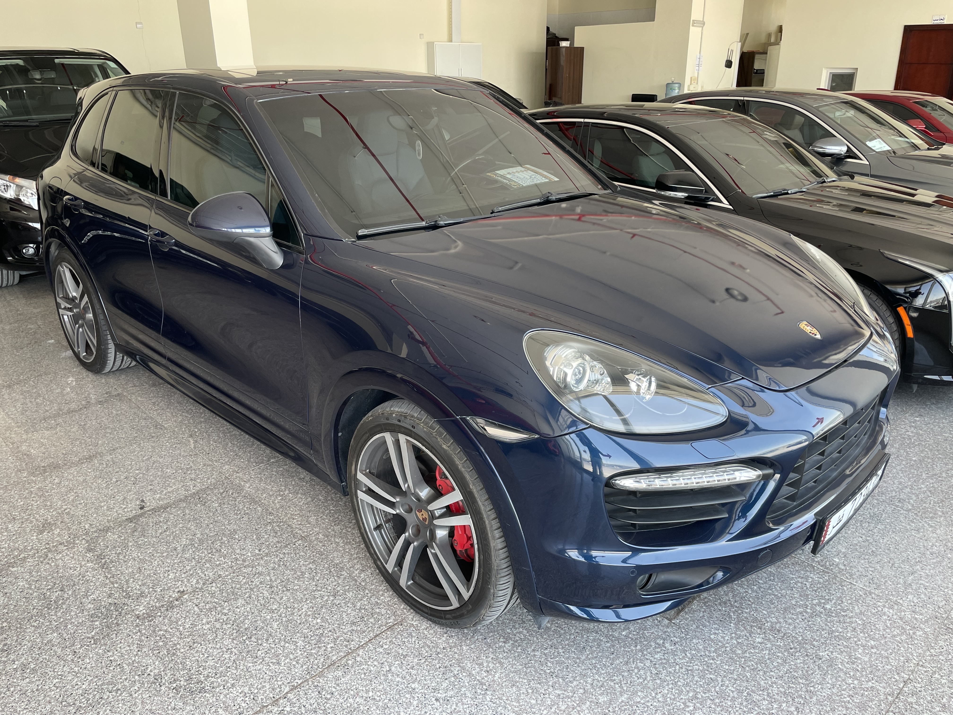 Porsche Cayenne GTS 2013