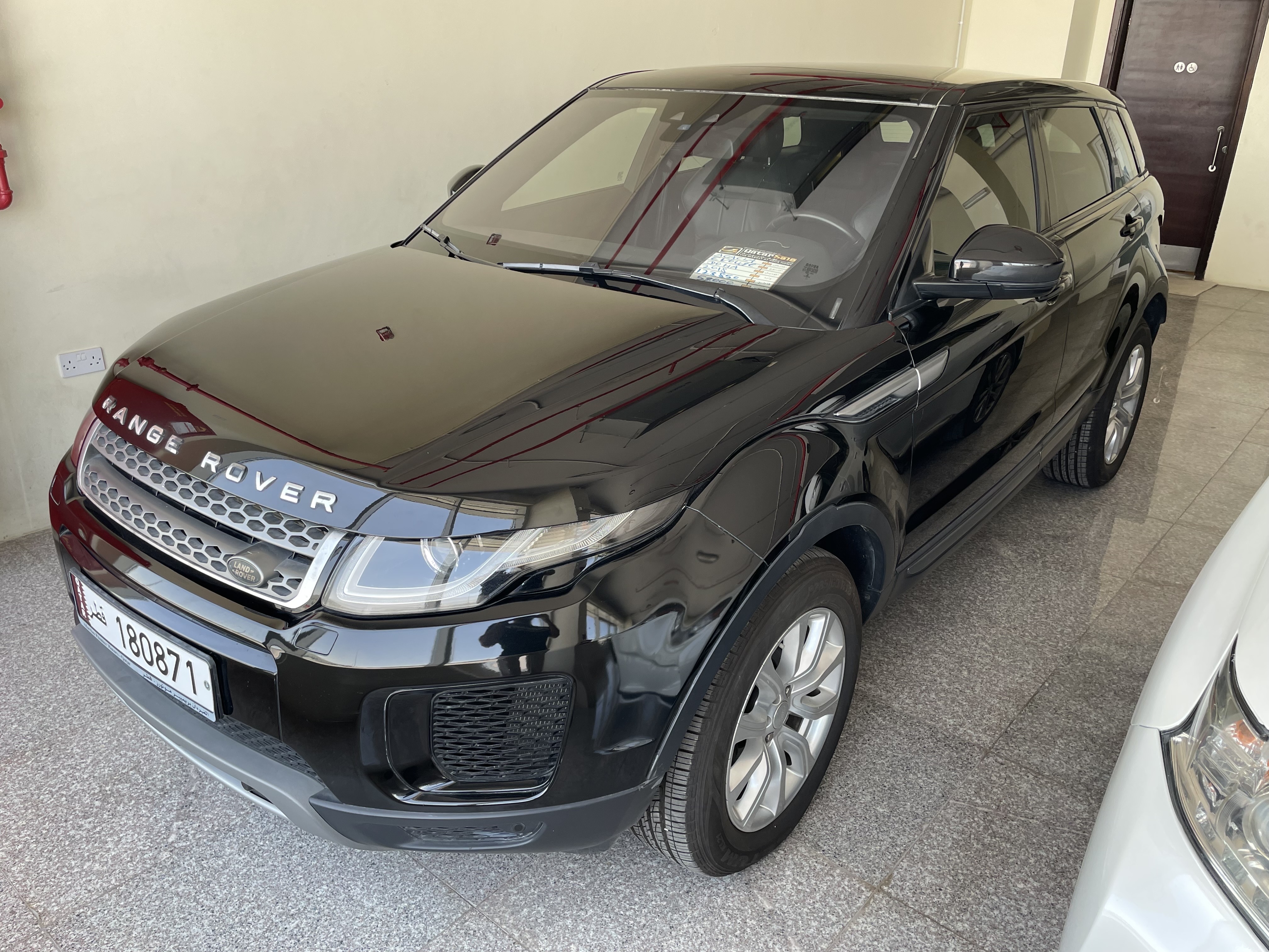 Land Rover Range Rover Evoque 2018 - Image 1