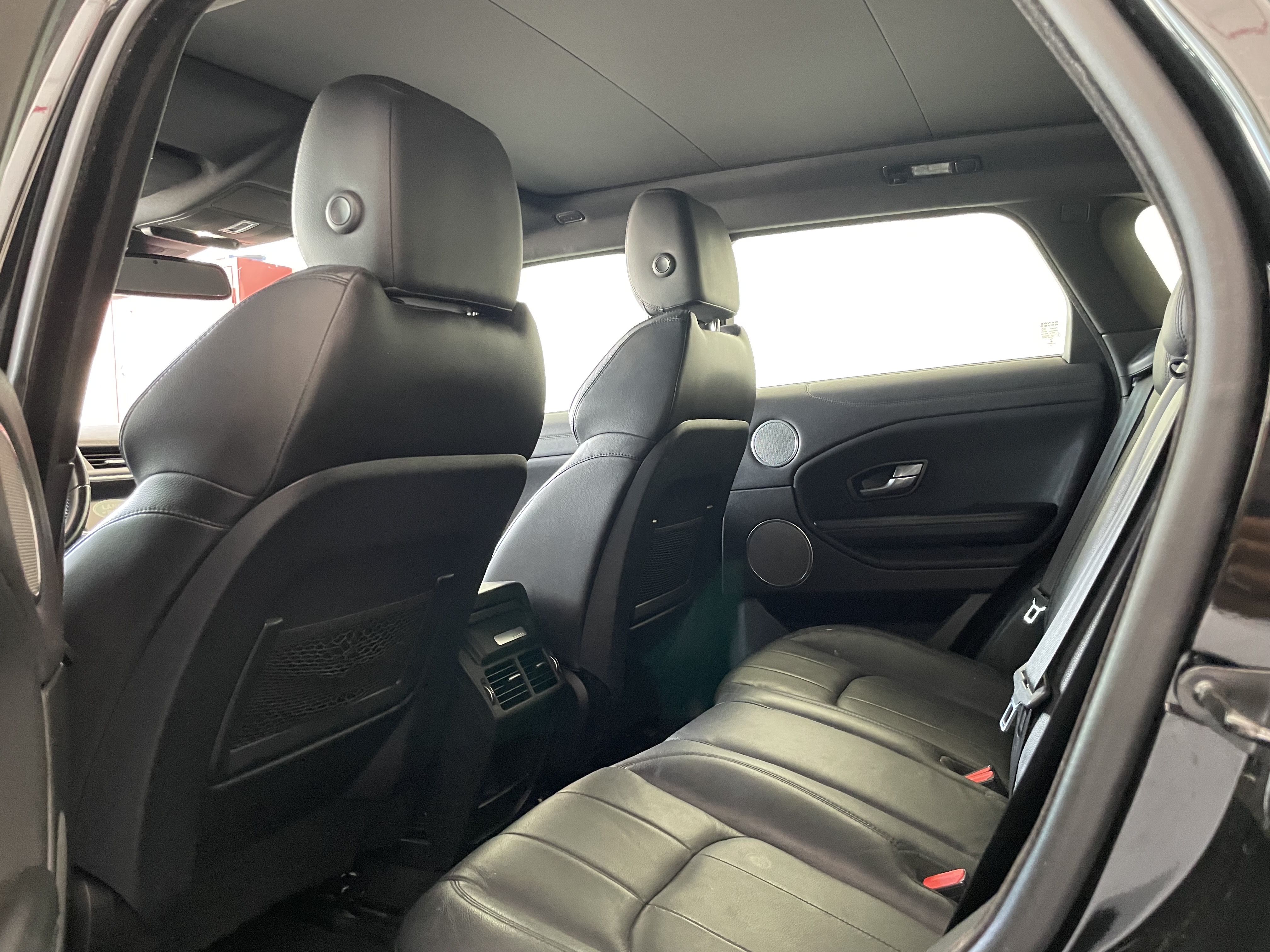 Land Rover Range Rover Evoque 2018 - Image 4