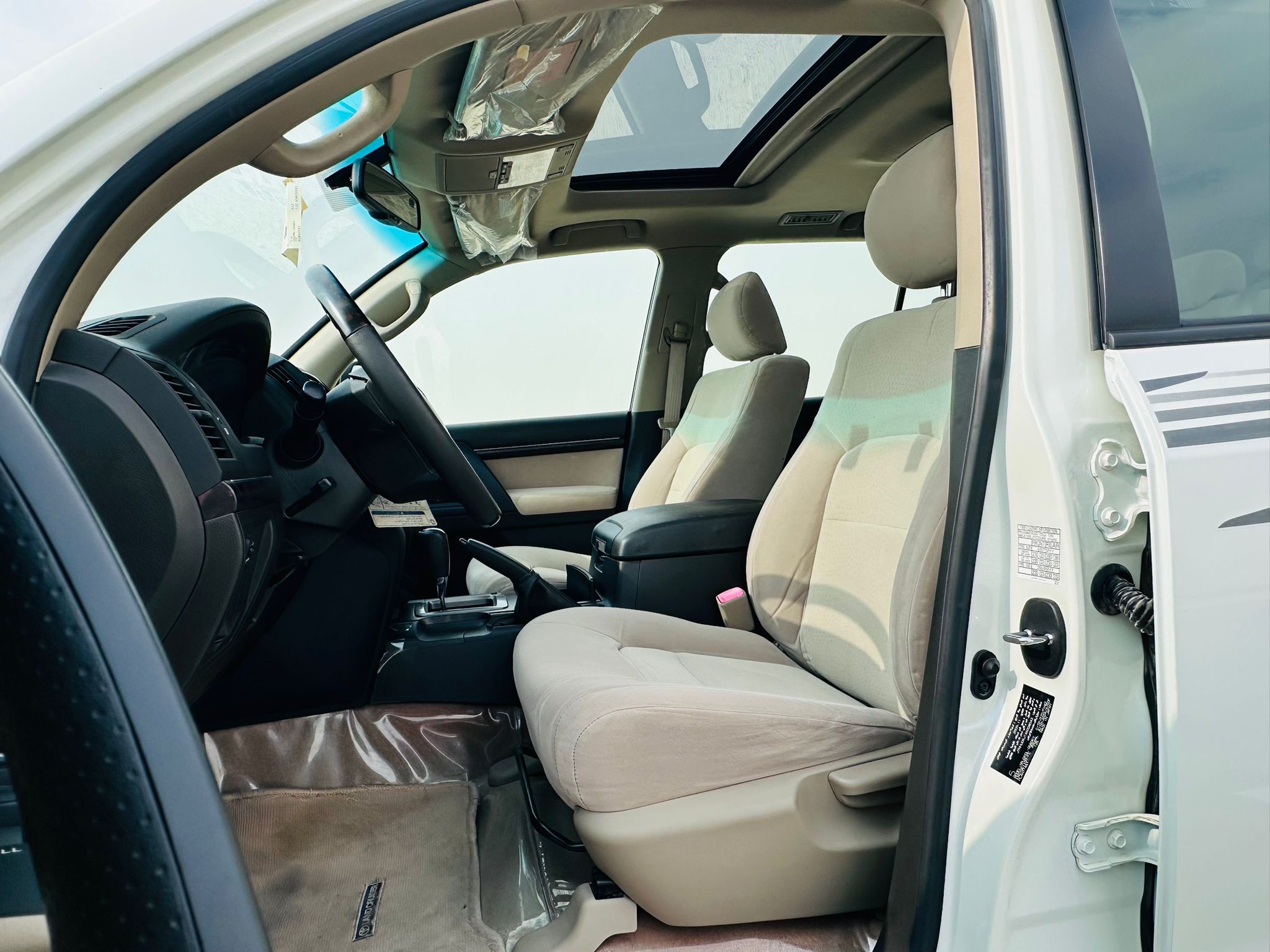 Toyota Land Cruiser GX 2010 - Image 2