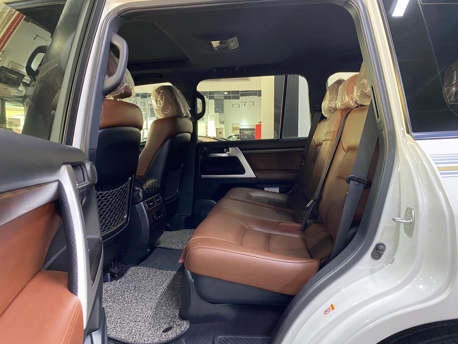 Toyota Land Cruiser VX.R 2019 - Image 3