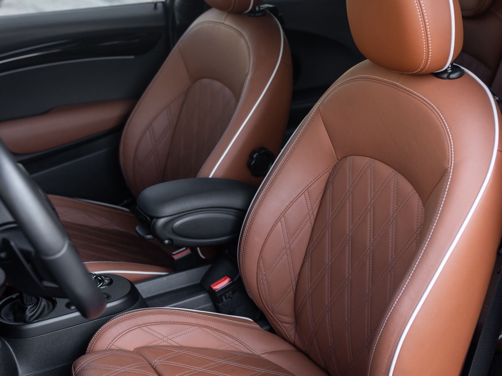 ميني Cooper JCW  2022 - Image 4