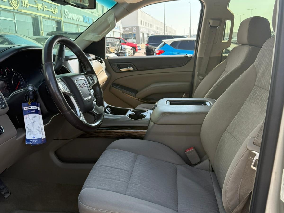 GMC Yukon 2015 - Image 4