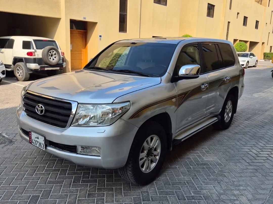 Toyota Land Cruiser GX.R 2010 - Image 1