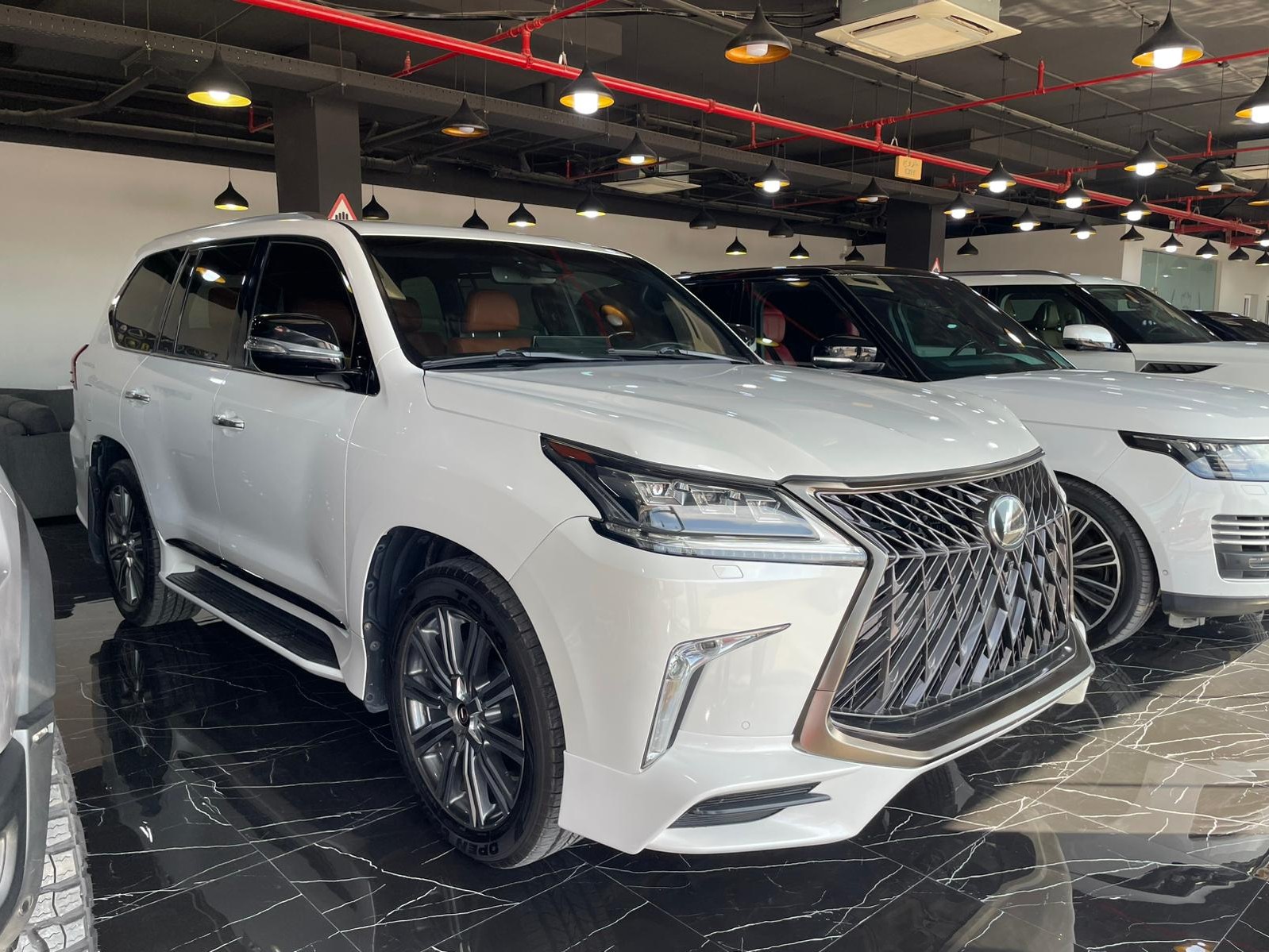 Lexus LX 570 S 2016