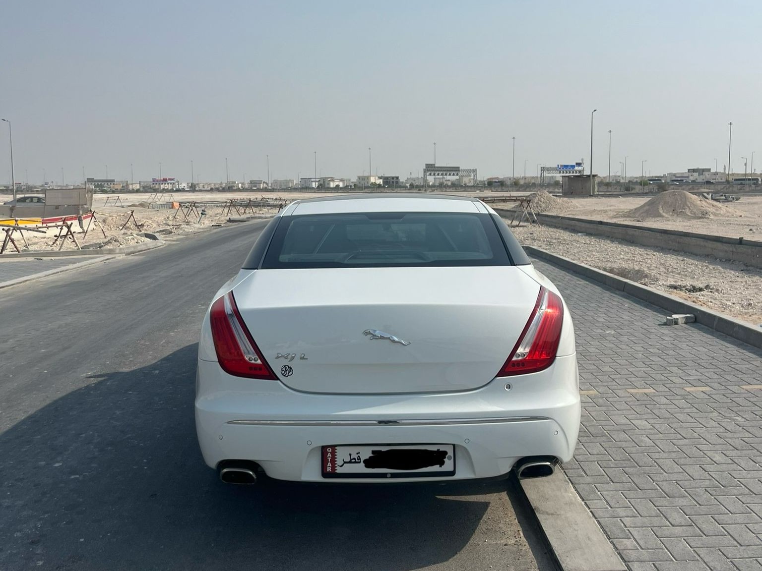 Jaguar XJL 2010 - Image 3