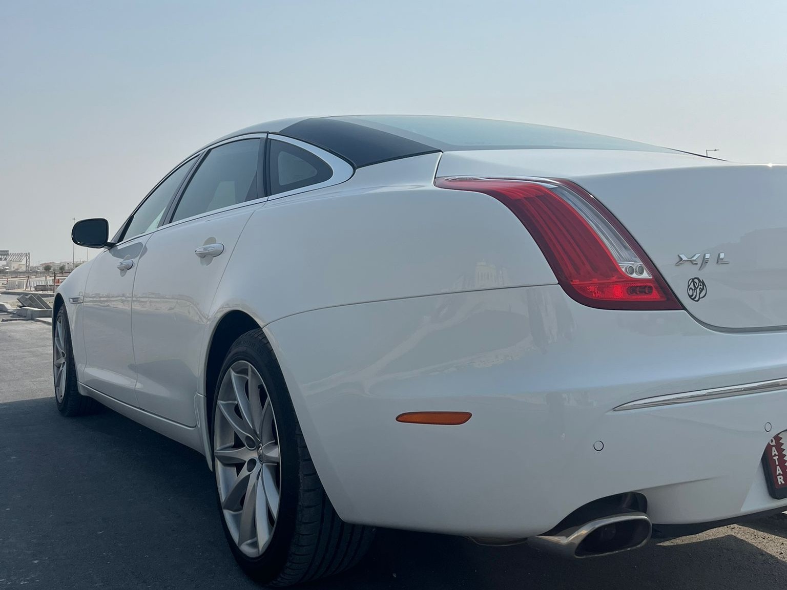 Jaguar XJL 2010 - Image 4