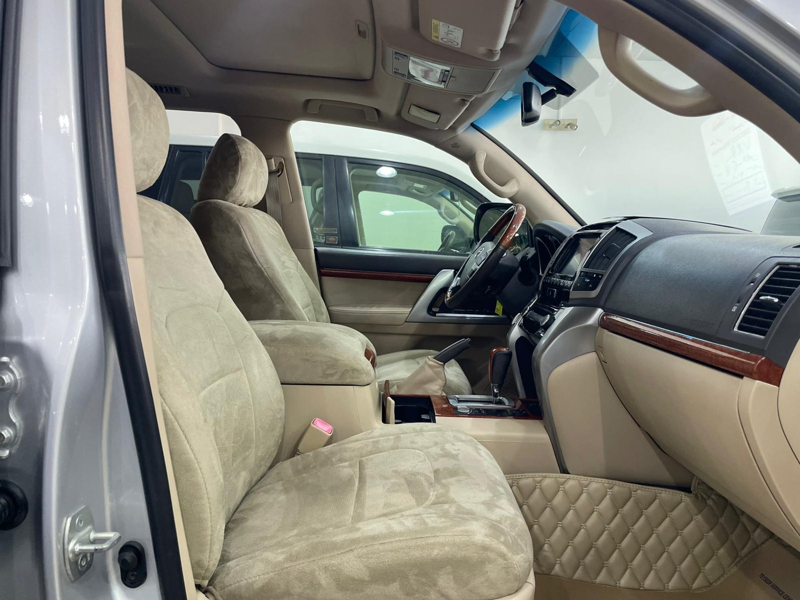Toyota Land Cruiser VX.R 2014 - Image 4