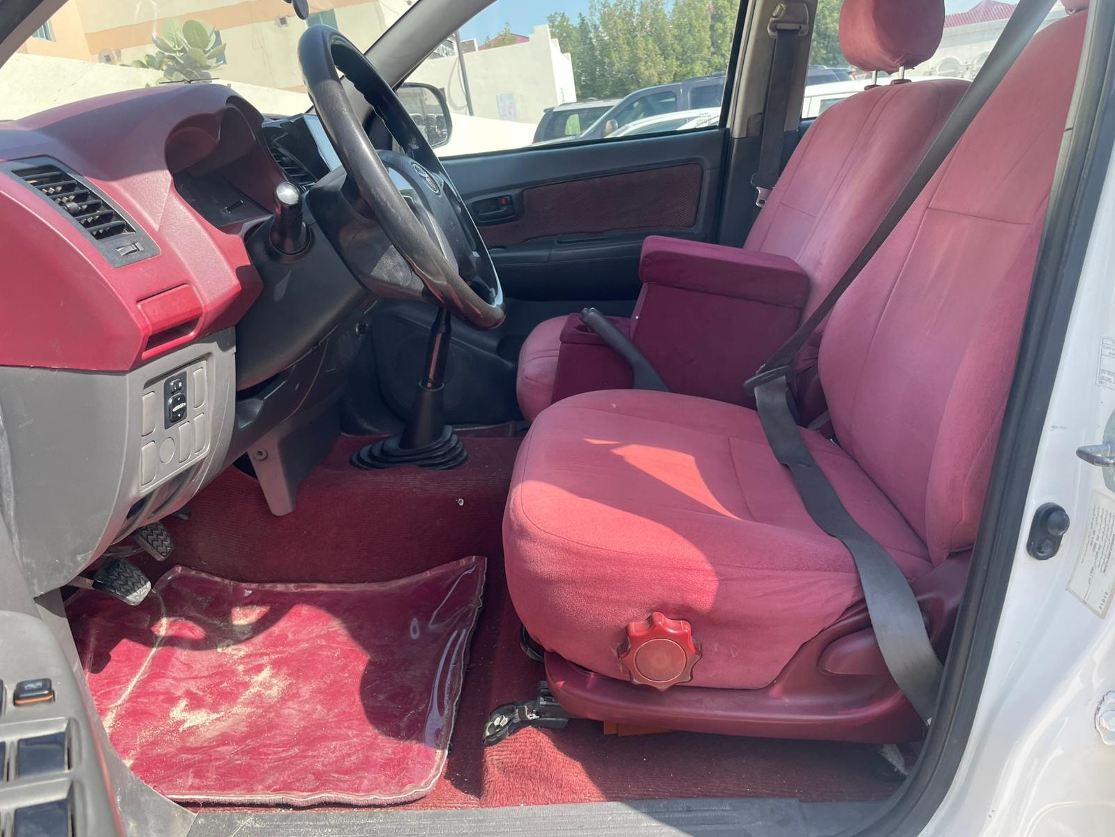 Toyota Hilux 2.7 2014 - Image 3