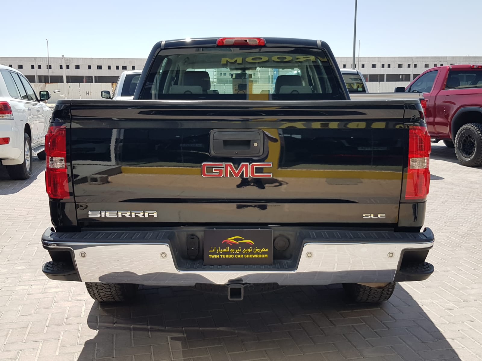 GMC Sierra SLE 2015 - Image 2