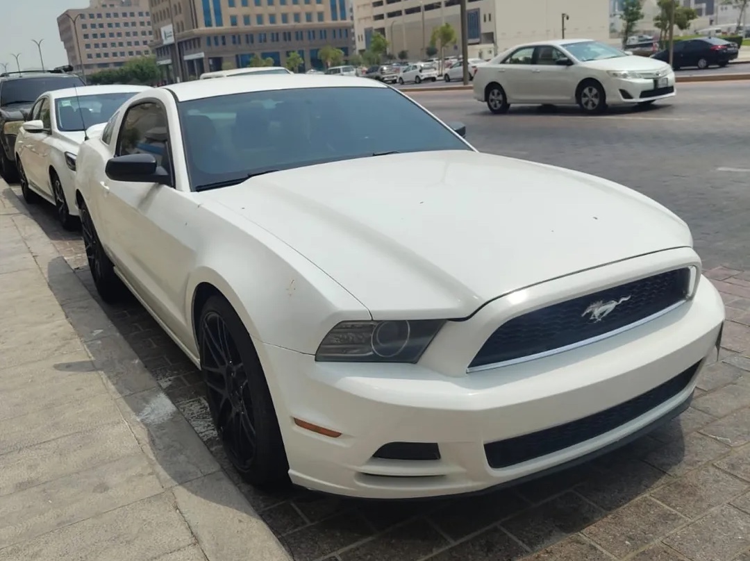 فورد موستانج V6 2014 - Image 2