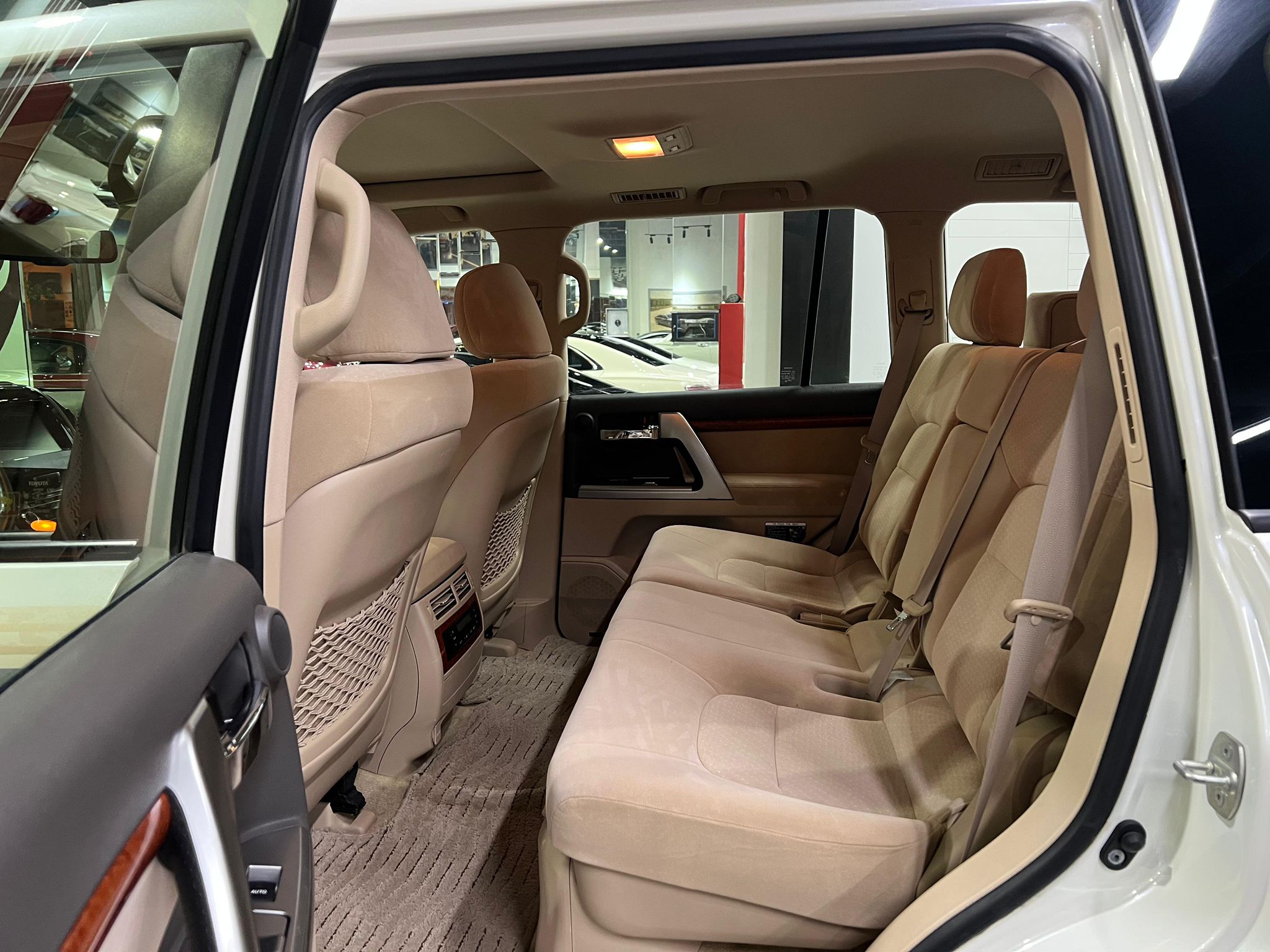 Toyota Land Cruiser VX.R 2013 - Image 4
