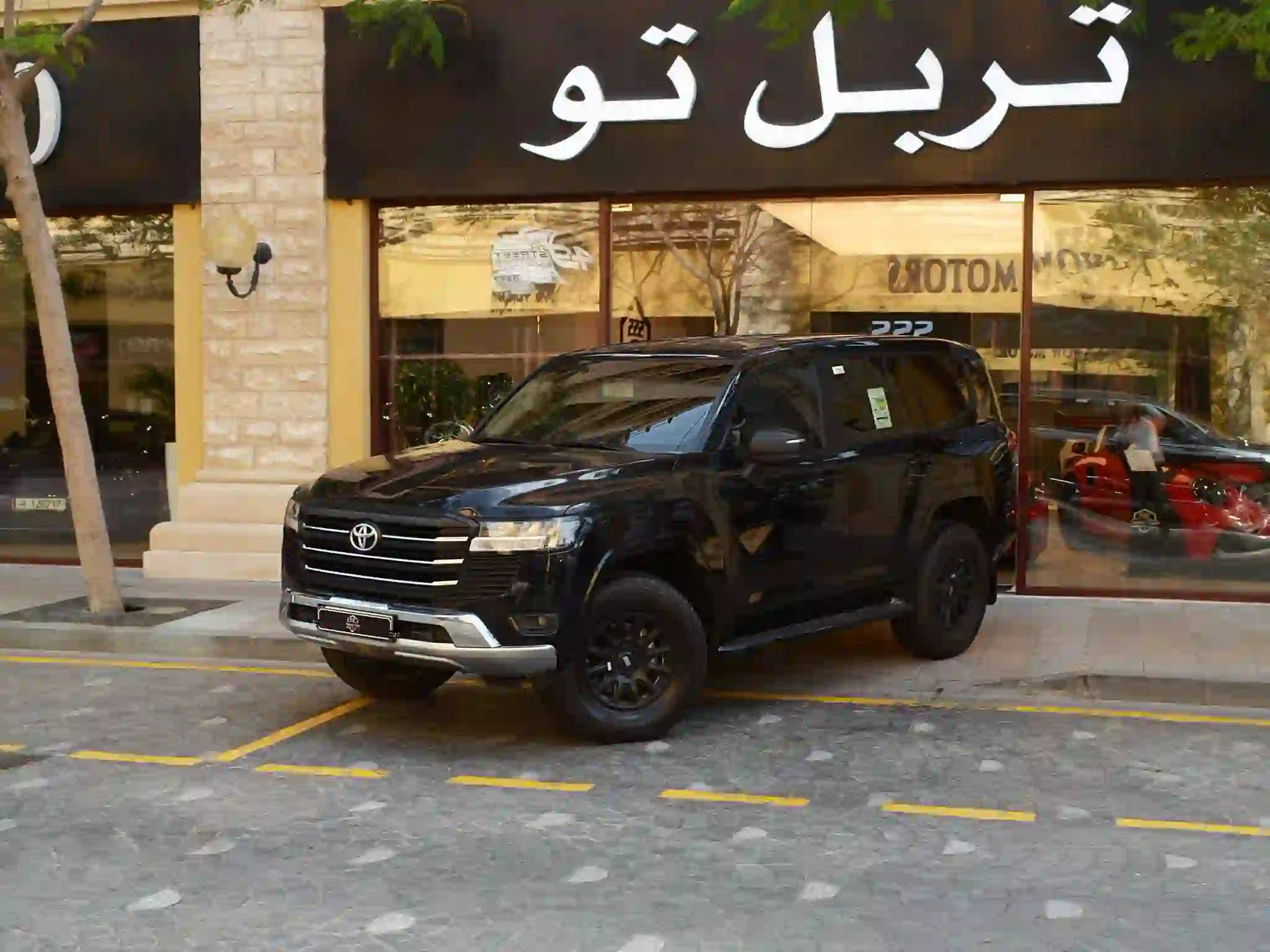 تويوتا لاند كروزر جي اكس 2024 - Image 1
