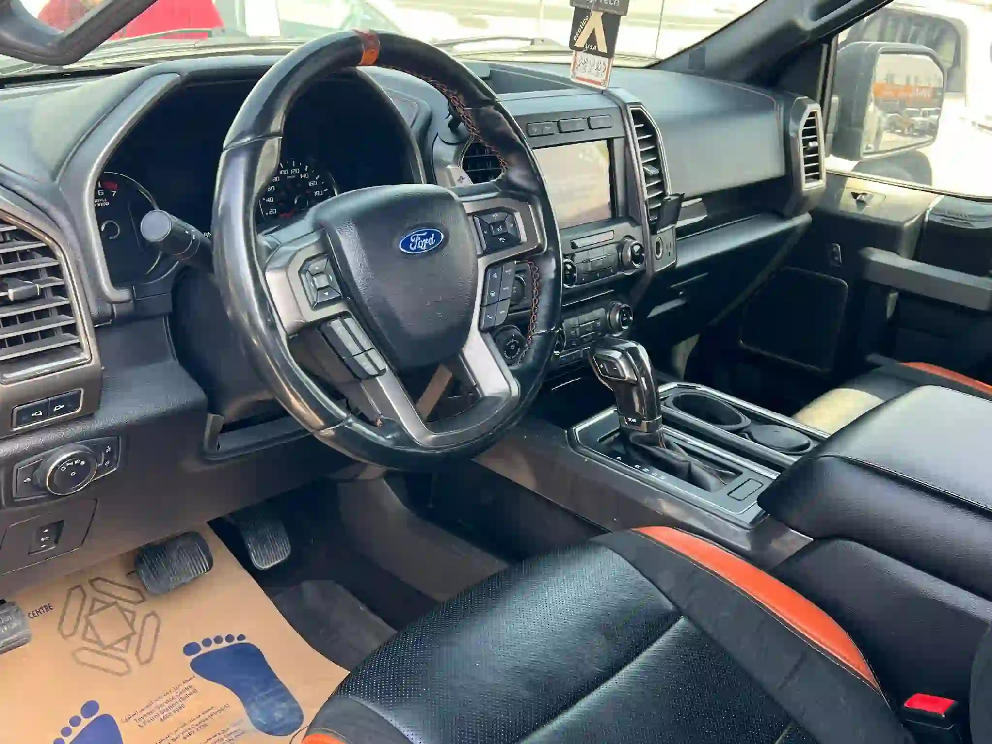 Ford Raptor f 150 2018 - Image 2