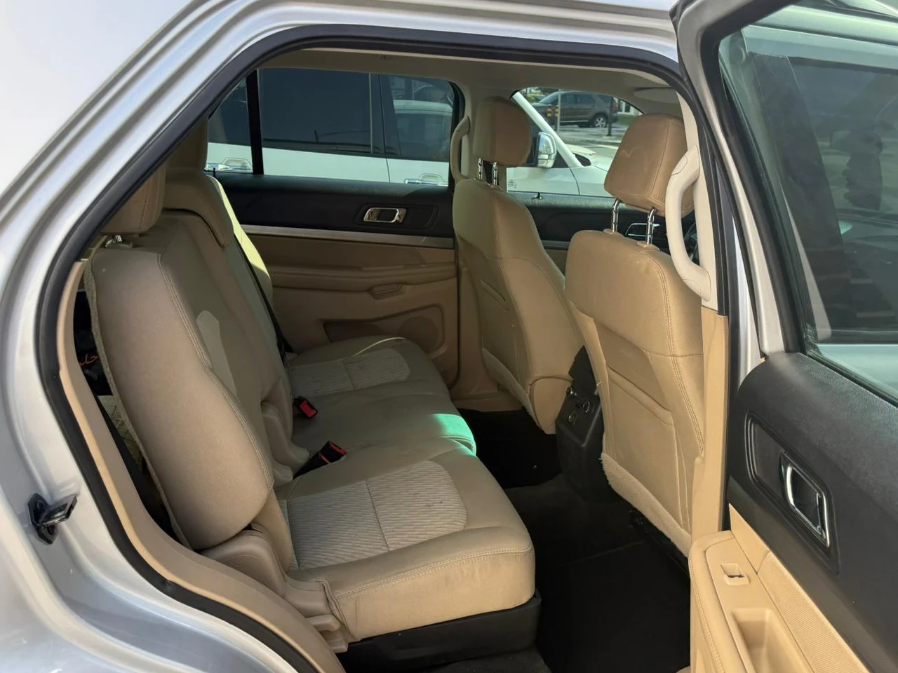 Ford Explorer 2016 - Image 4