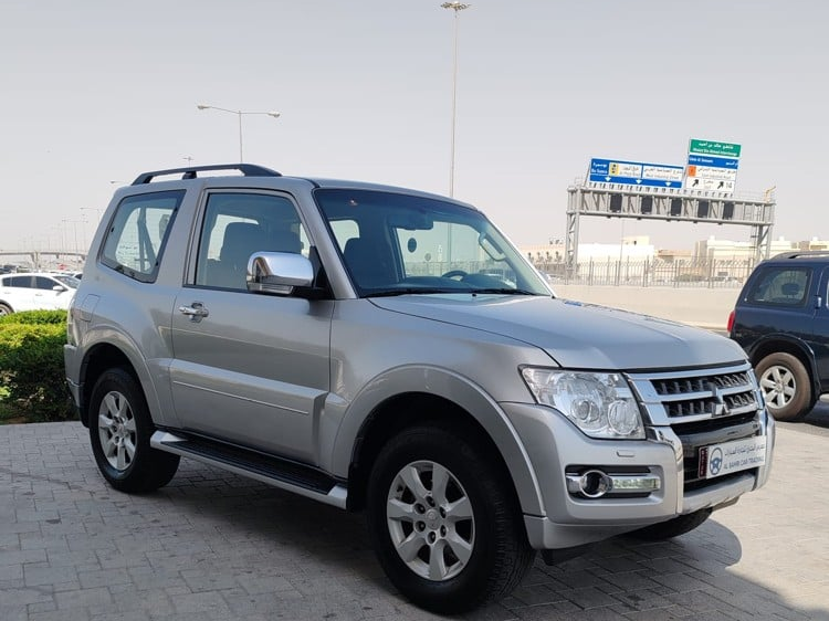Mitsubishi Pajero - Image 4