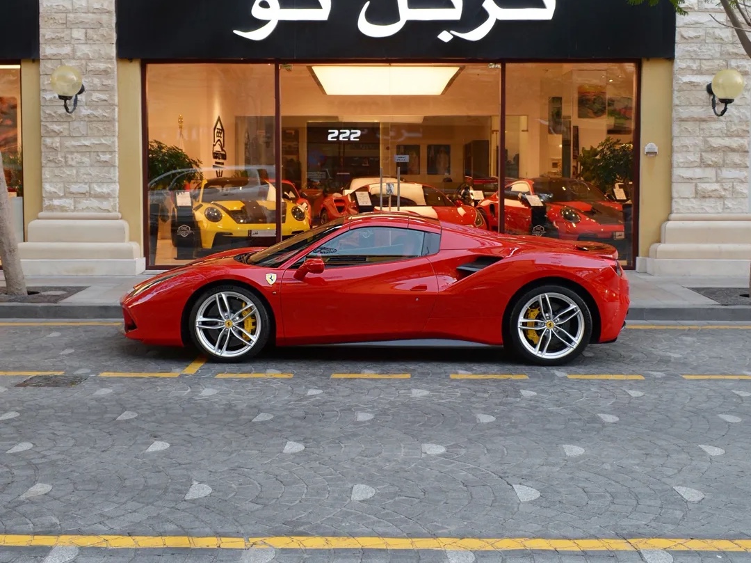 Ferrari 488 Spider 2019 - Image 3