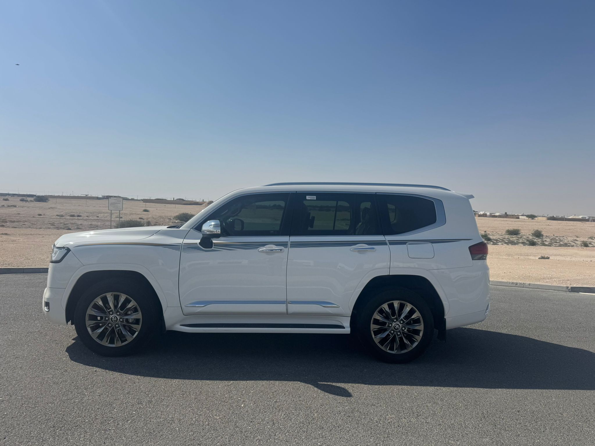 Toyota Land Cruiser VXR Twin Turbo 2023 - Image 4