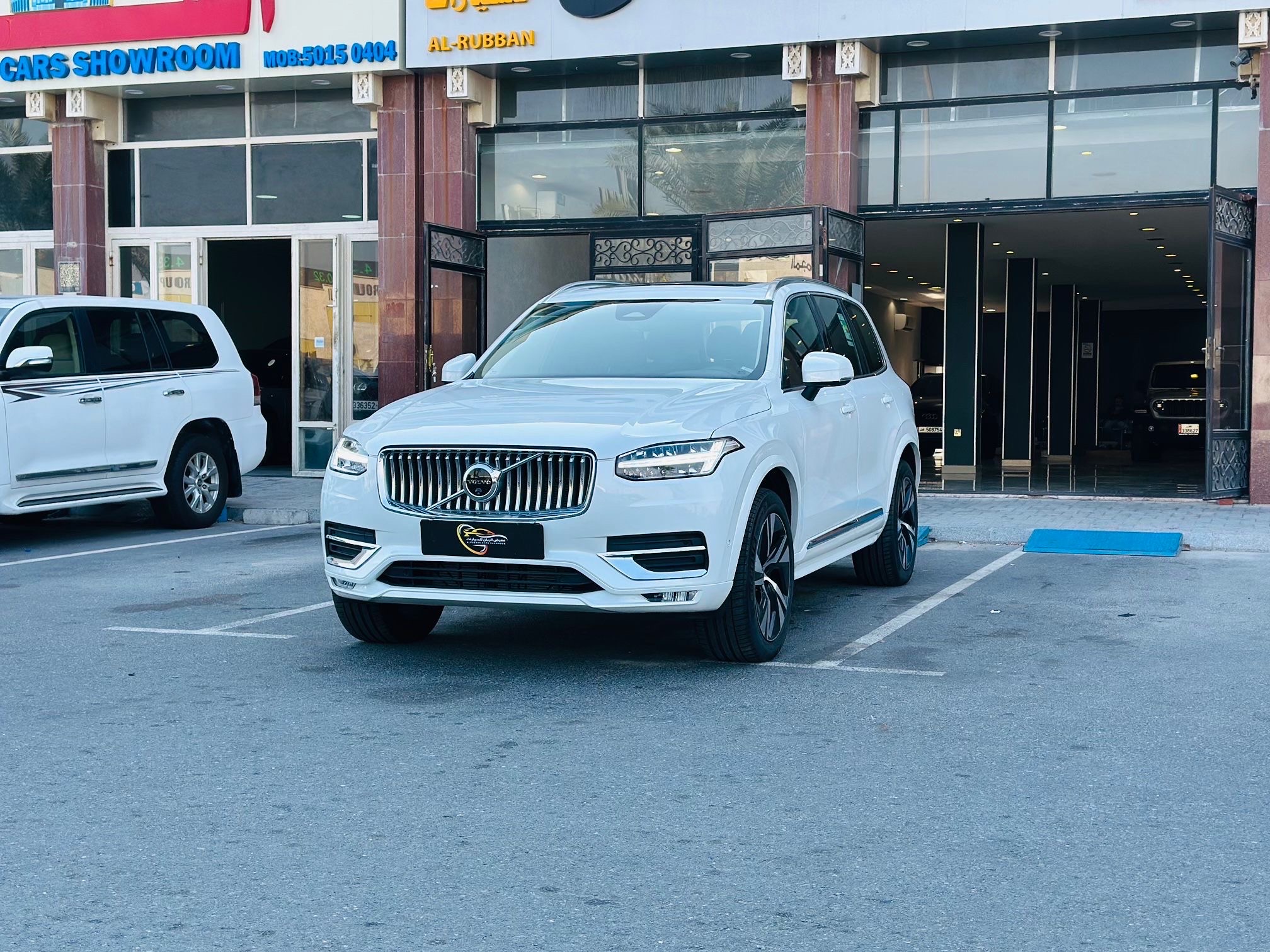 Volvo XC90 - Image 2