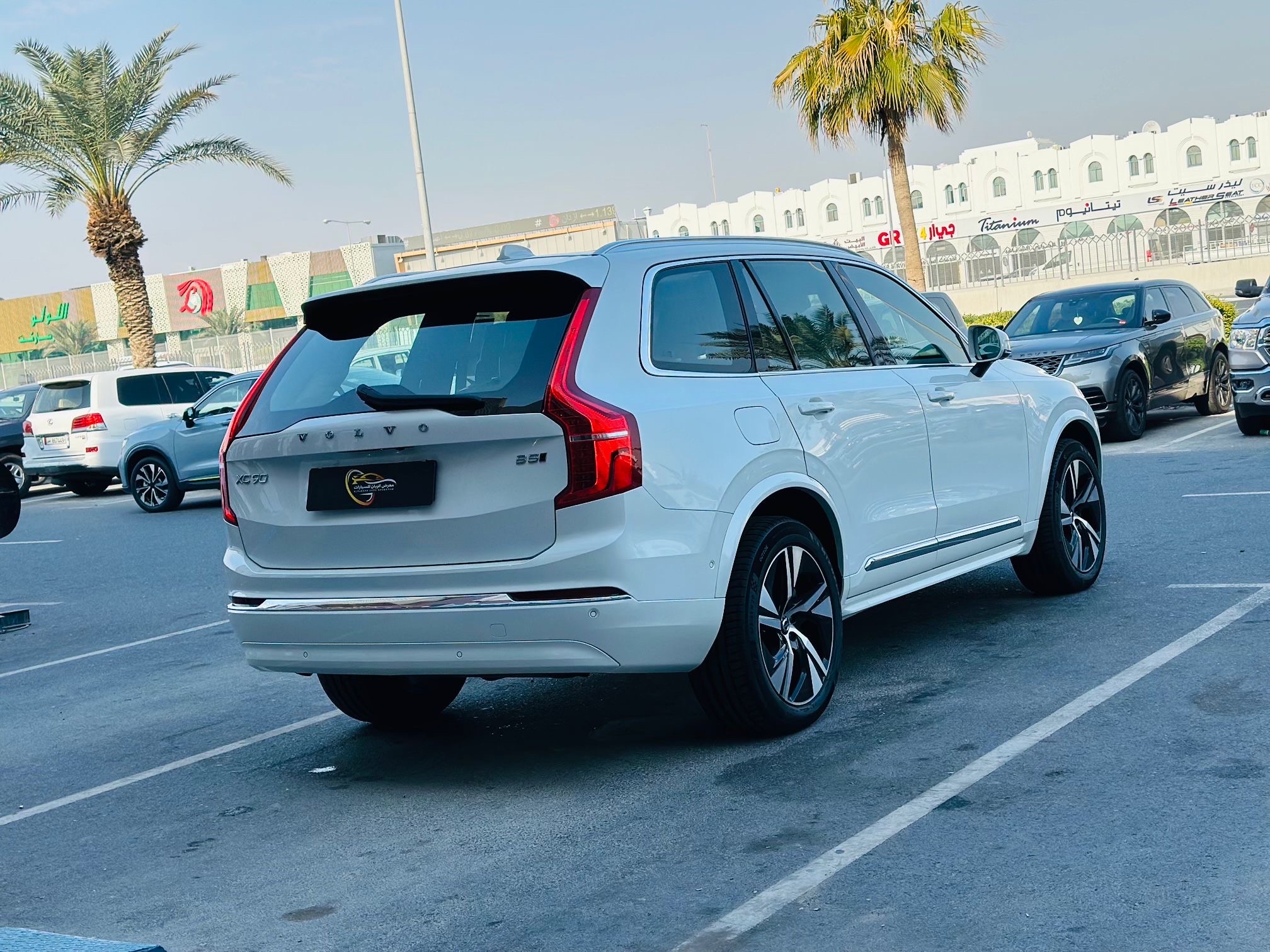 Volvo XC90 - Image 4
