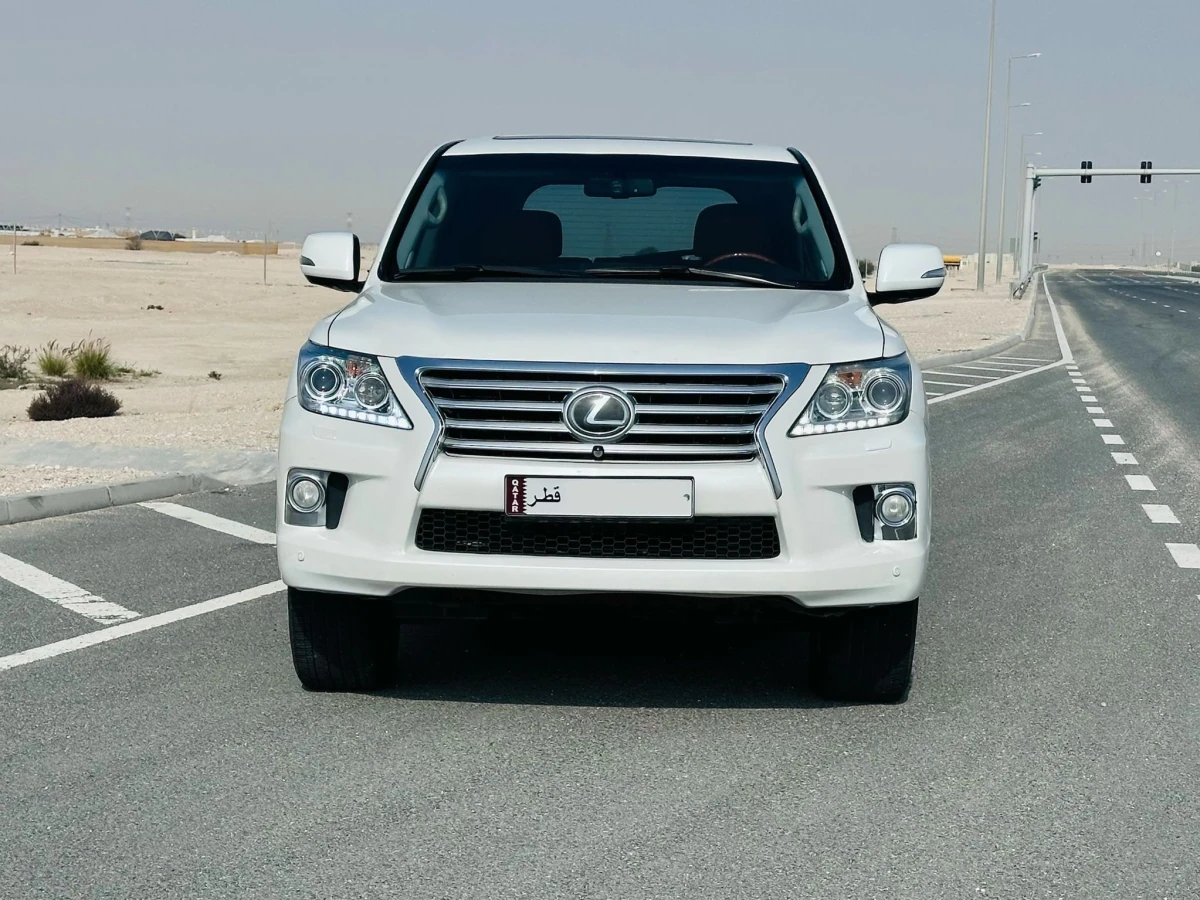 Lexus LX 570 2013