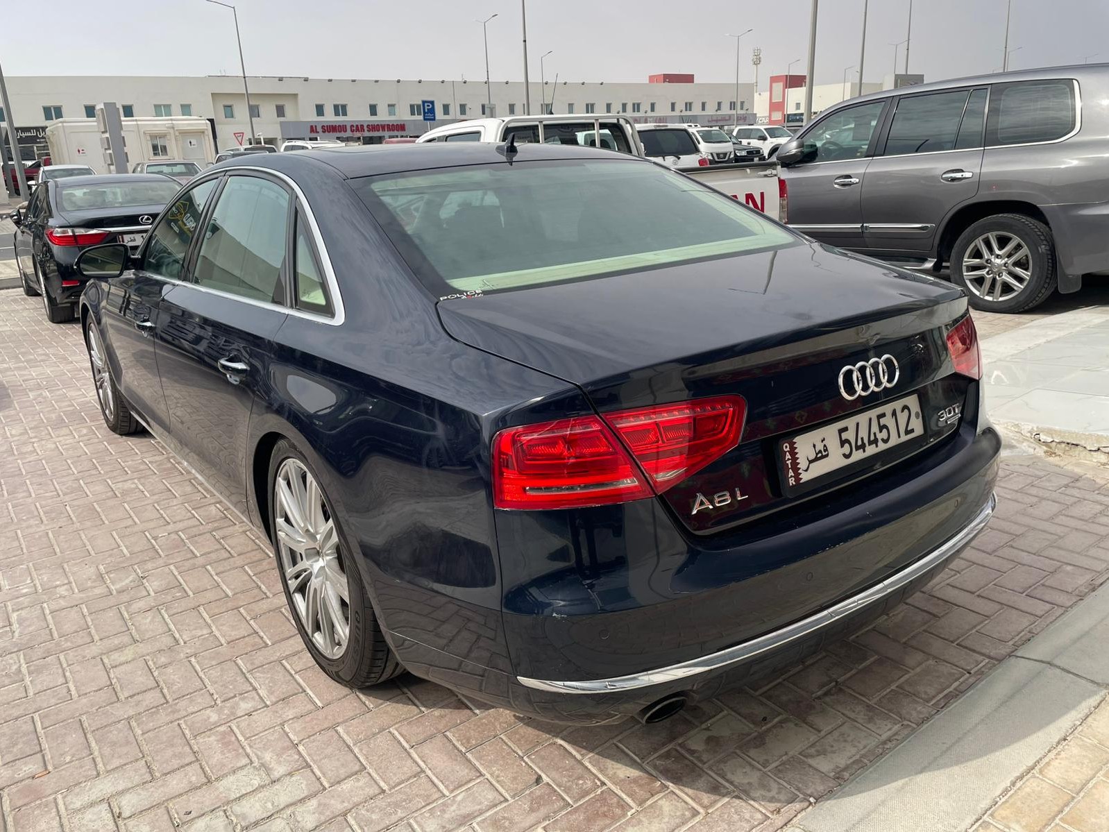 Audi A8 L  2013 - Image 3